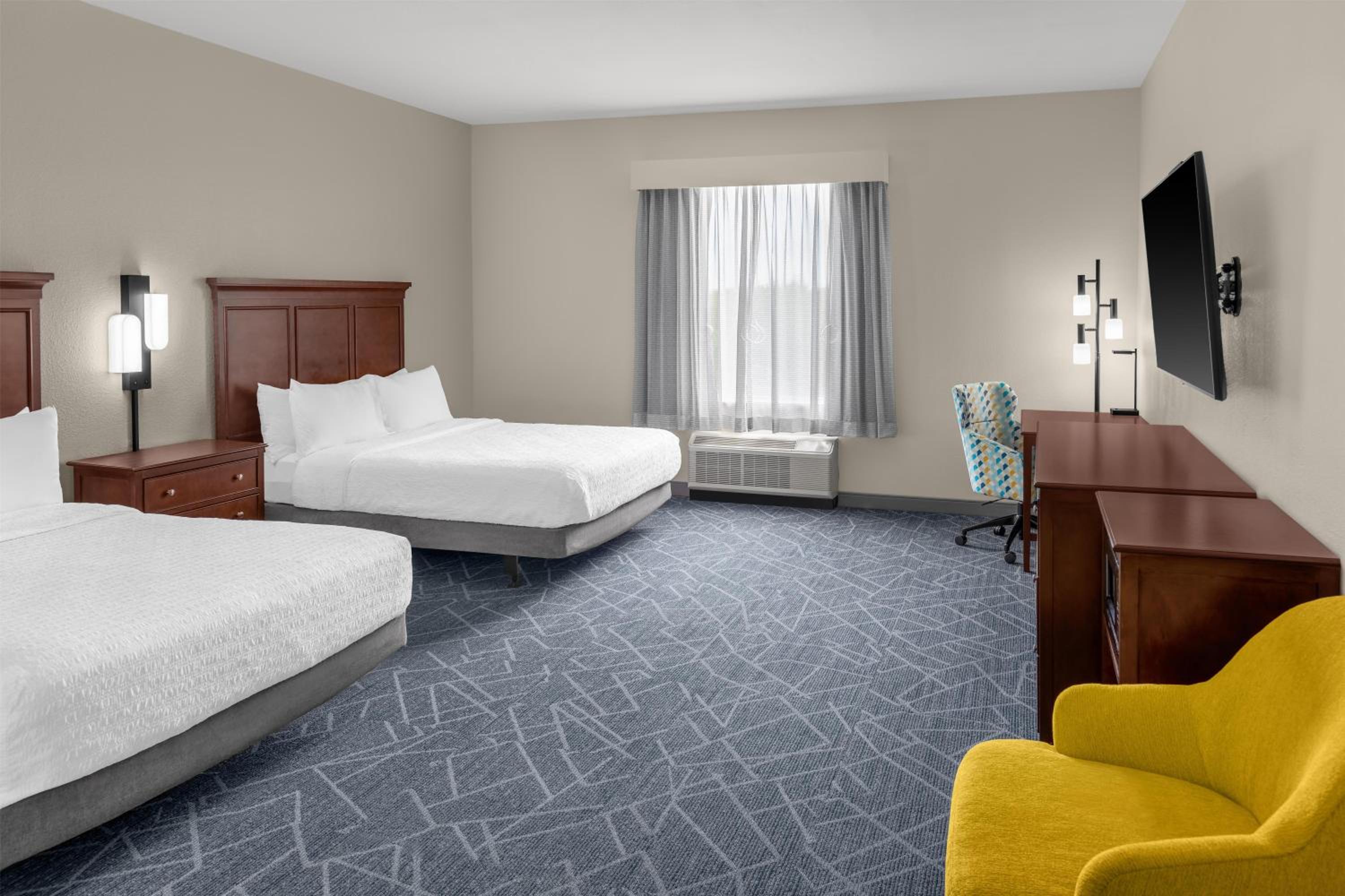 Queen Room with Two Queen Beds - Mobility Access/Non-Smoking
