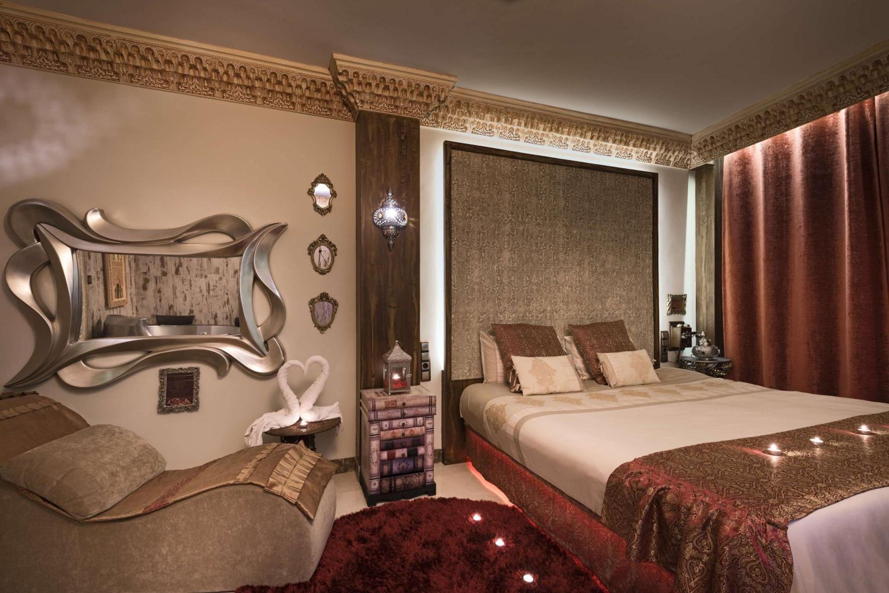 Suite with Whirlpool
