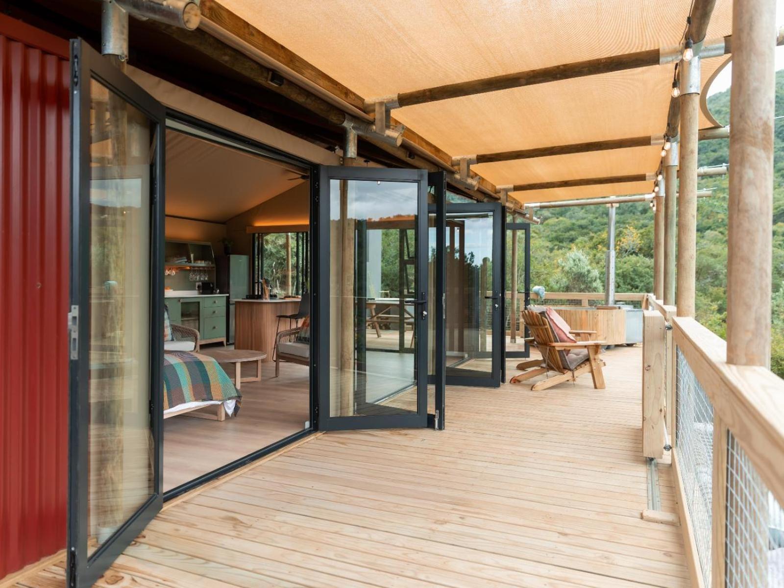 Premium tent (hot tub)