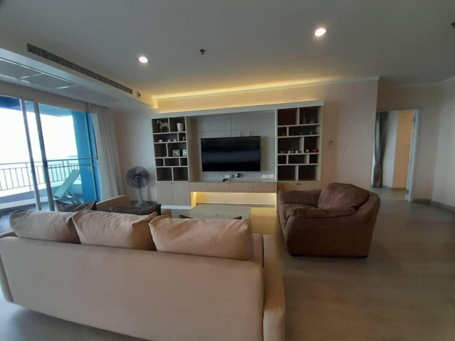 Deluxe Double Room with Balcony and Sea View photo 3