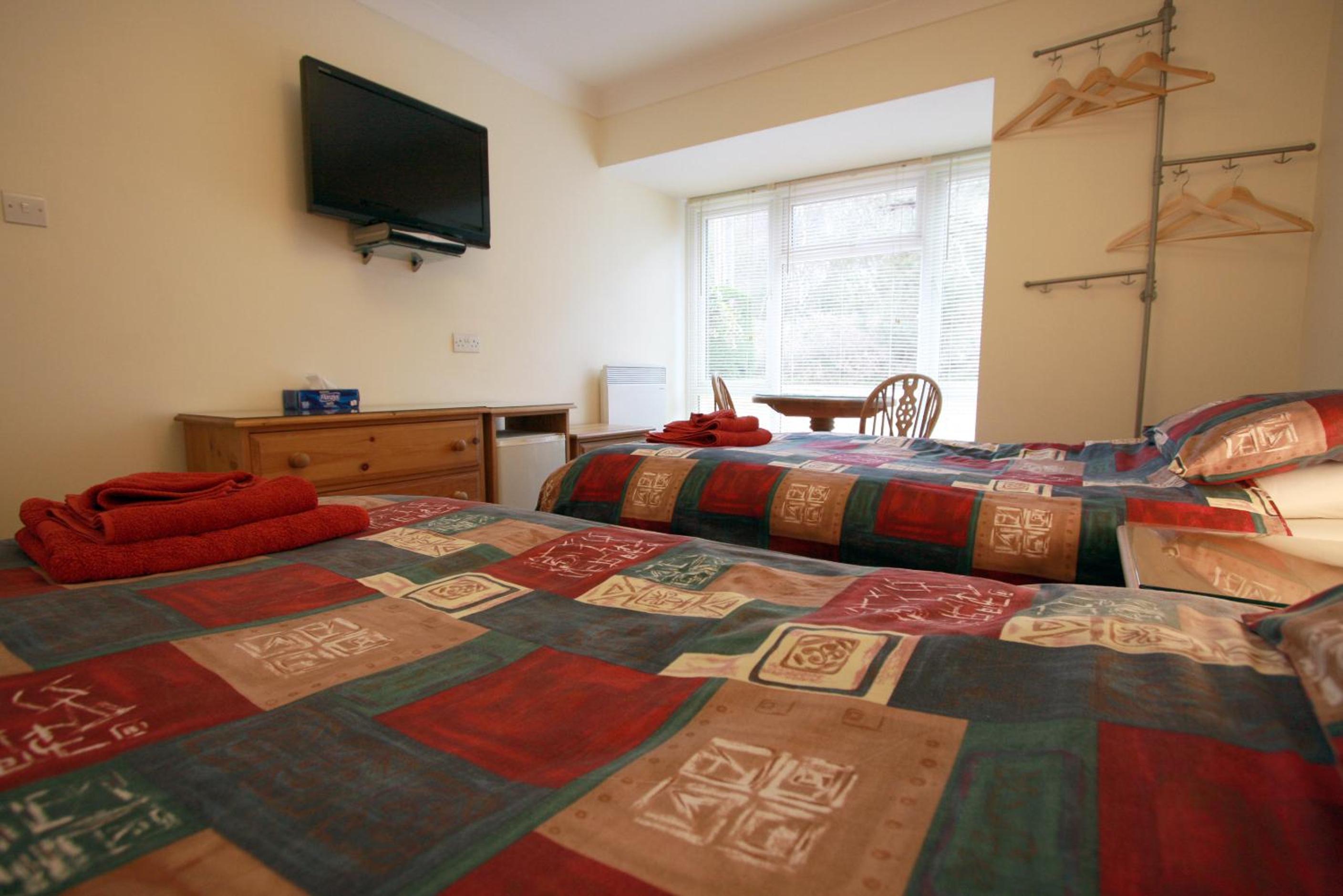 Twin Room with Shared Bathroom