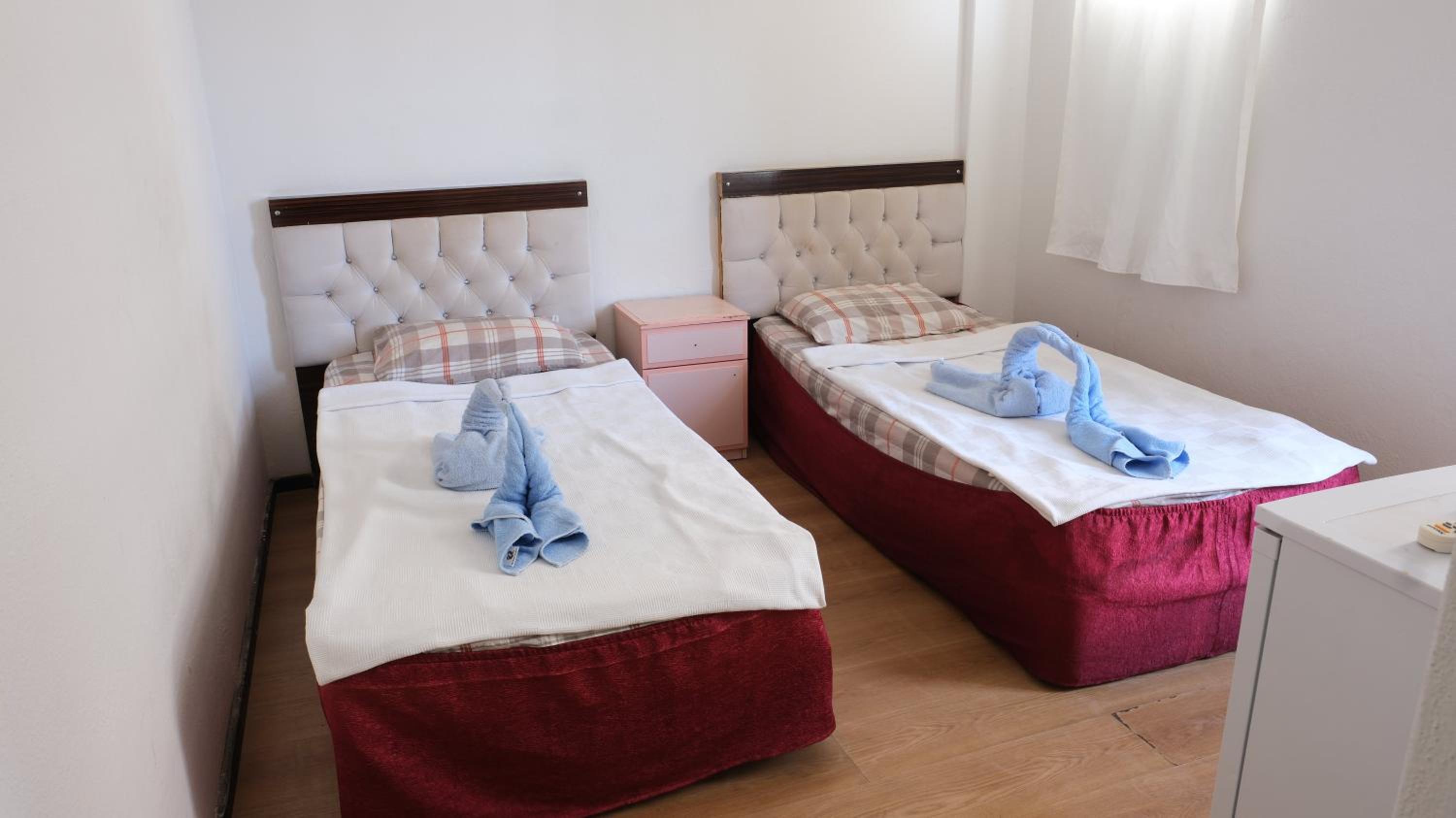 Double Room - Photo 3