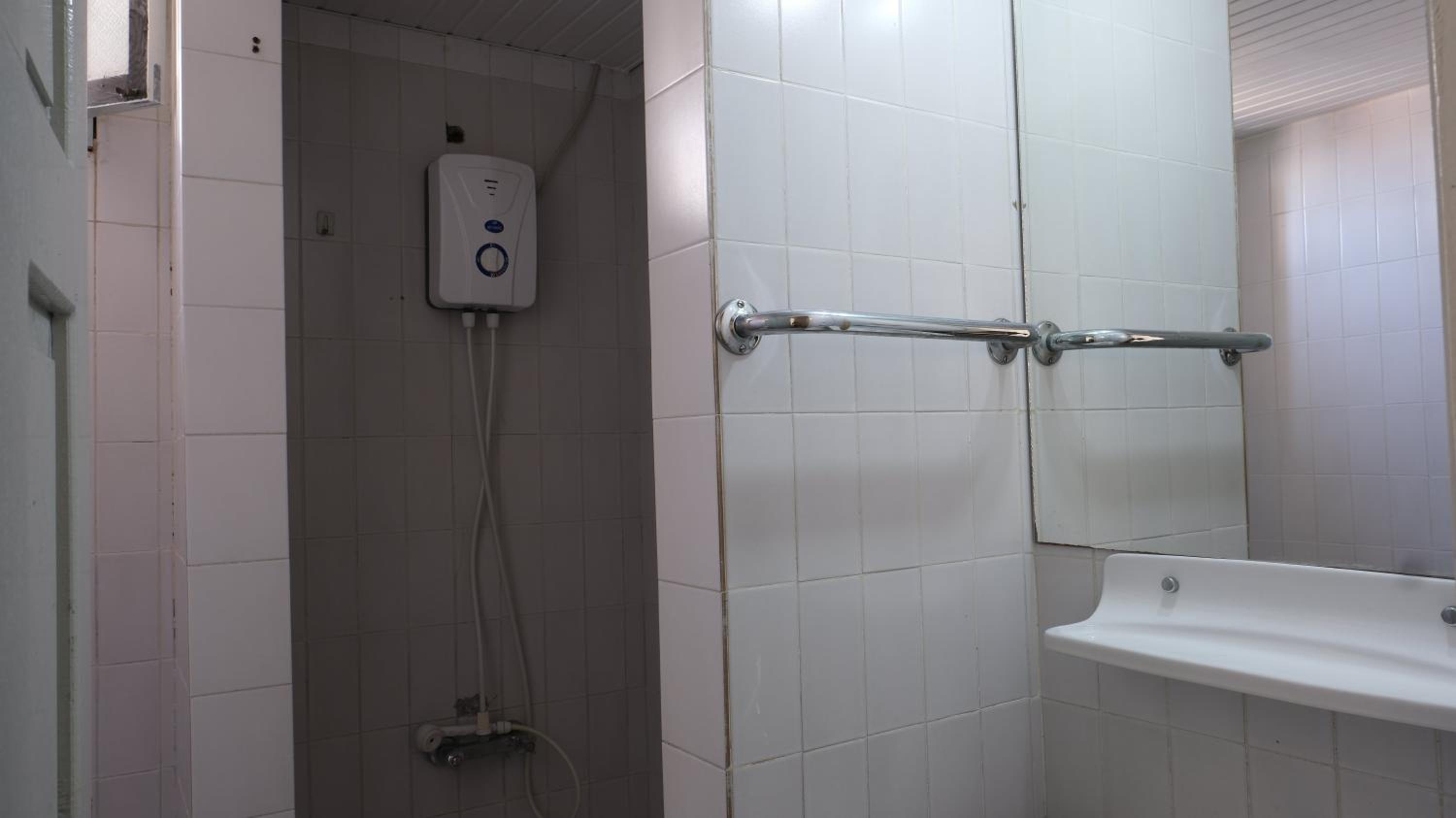 Double Room - Photo 22