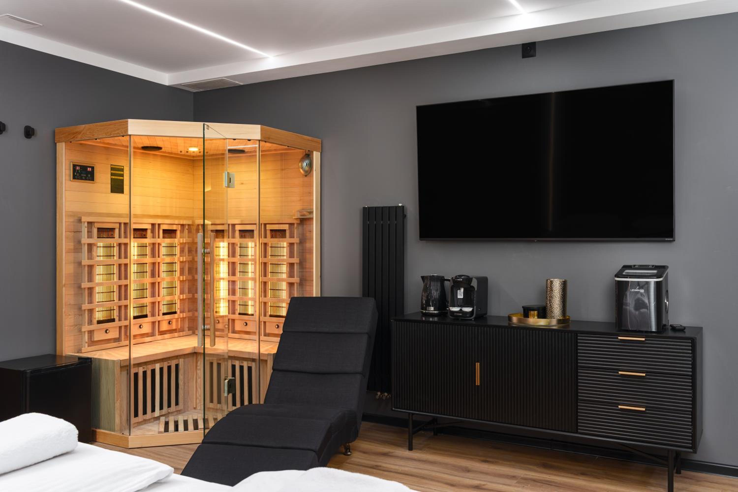 Superior Apartment with Sauna - Photo 2