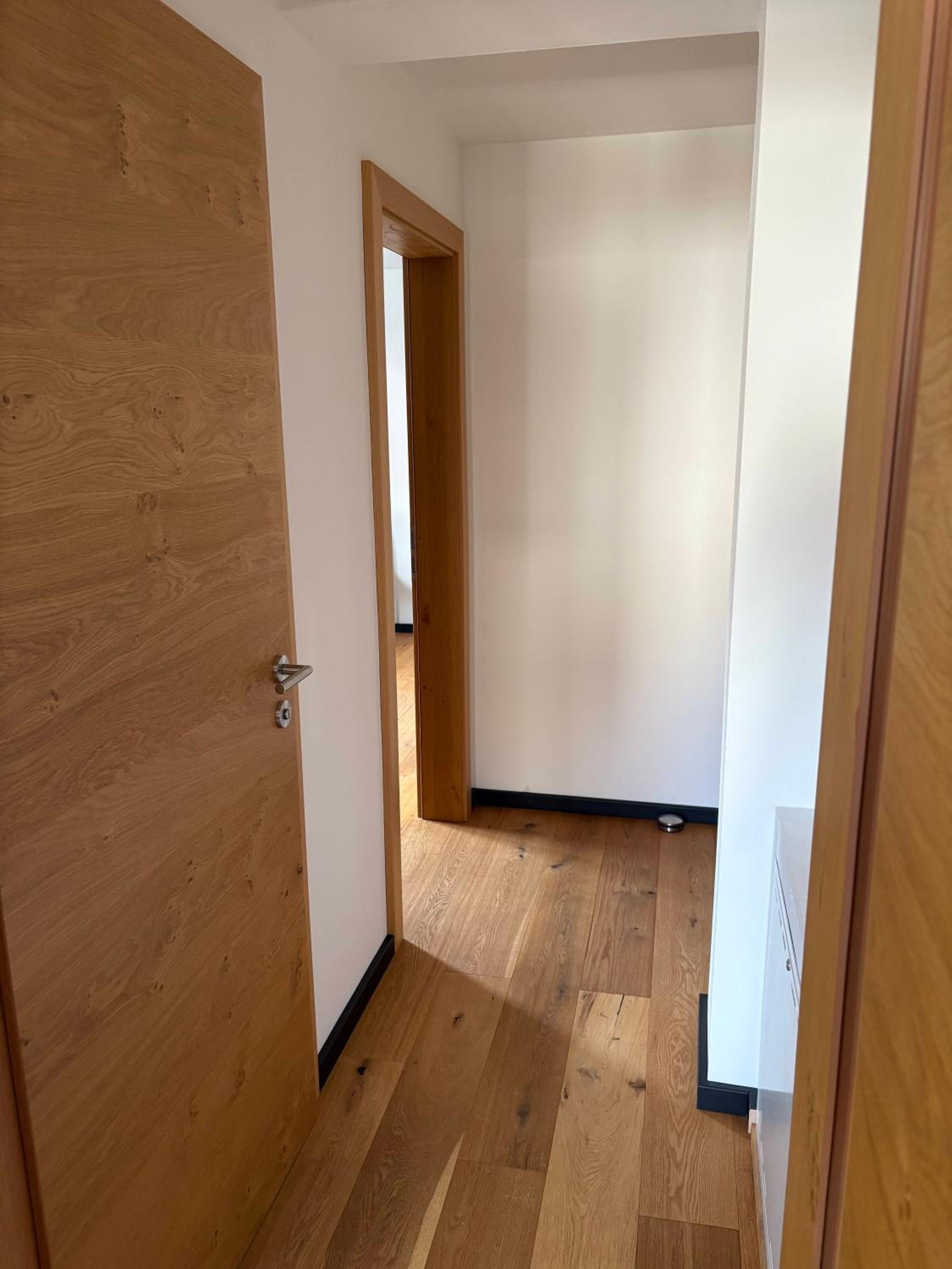 Studio Apartment photo 3