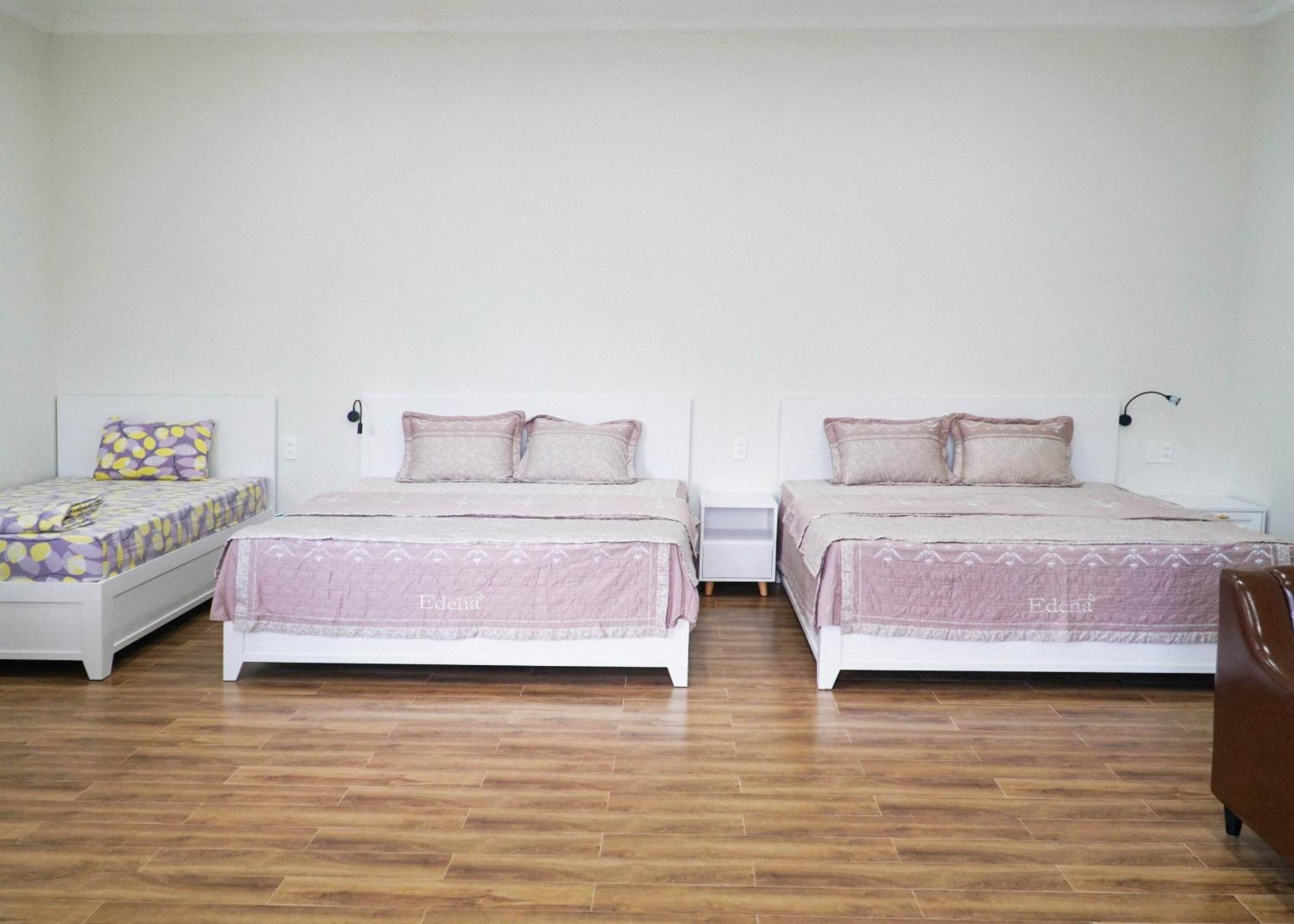 Triple Room with Balcony