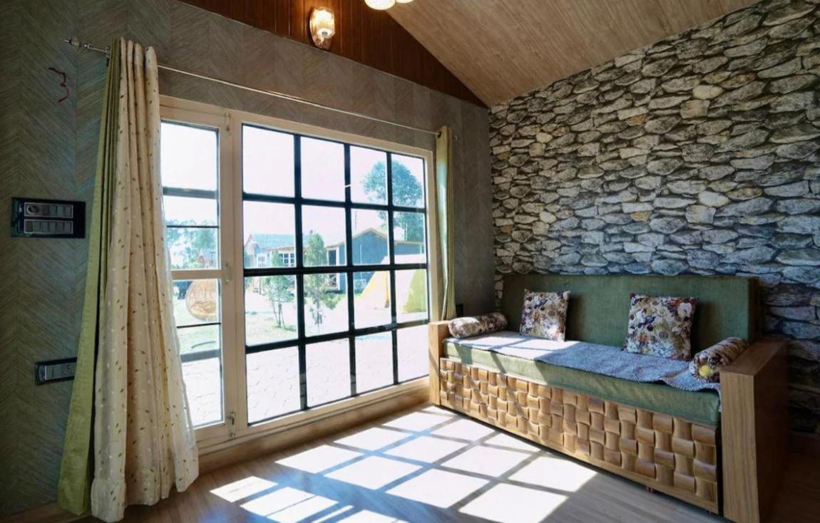 Two-Bedroom House photo 2