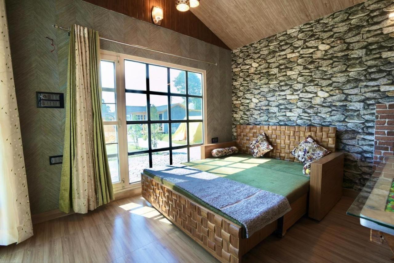 Two-Bedroom House photo 3