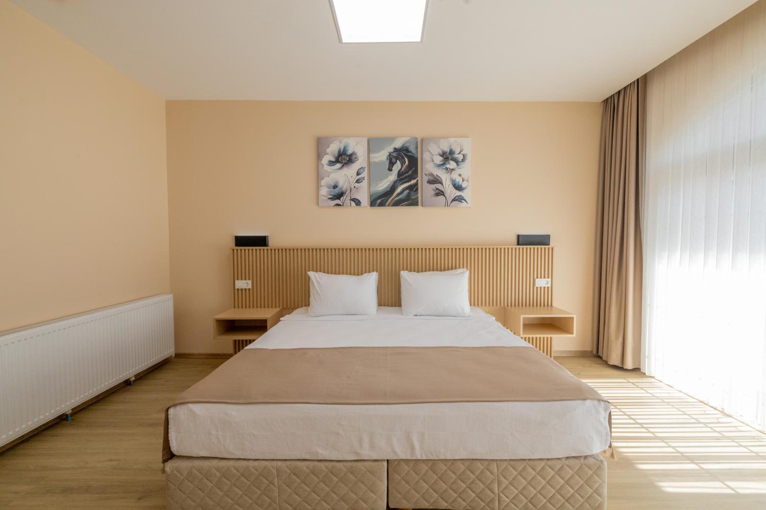 Double Room with Balcony photo 3