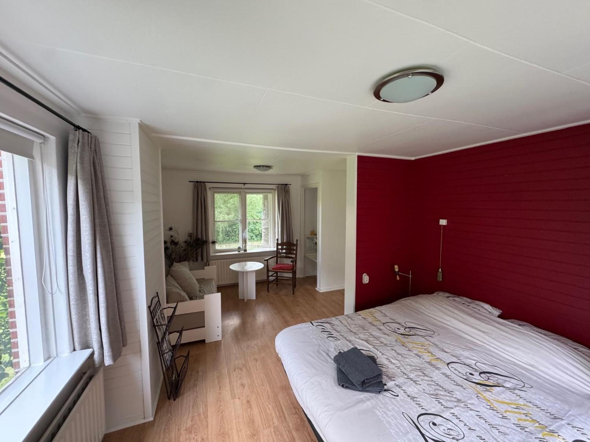 Deluxe King Room photo 2