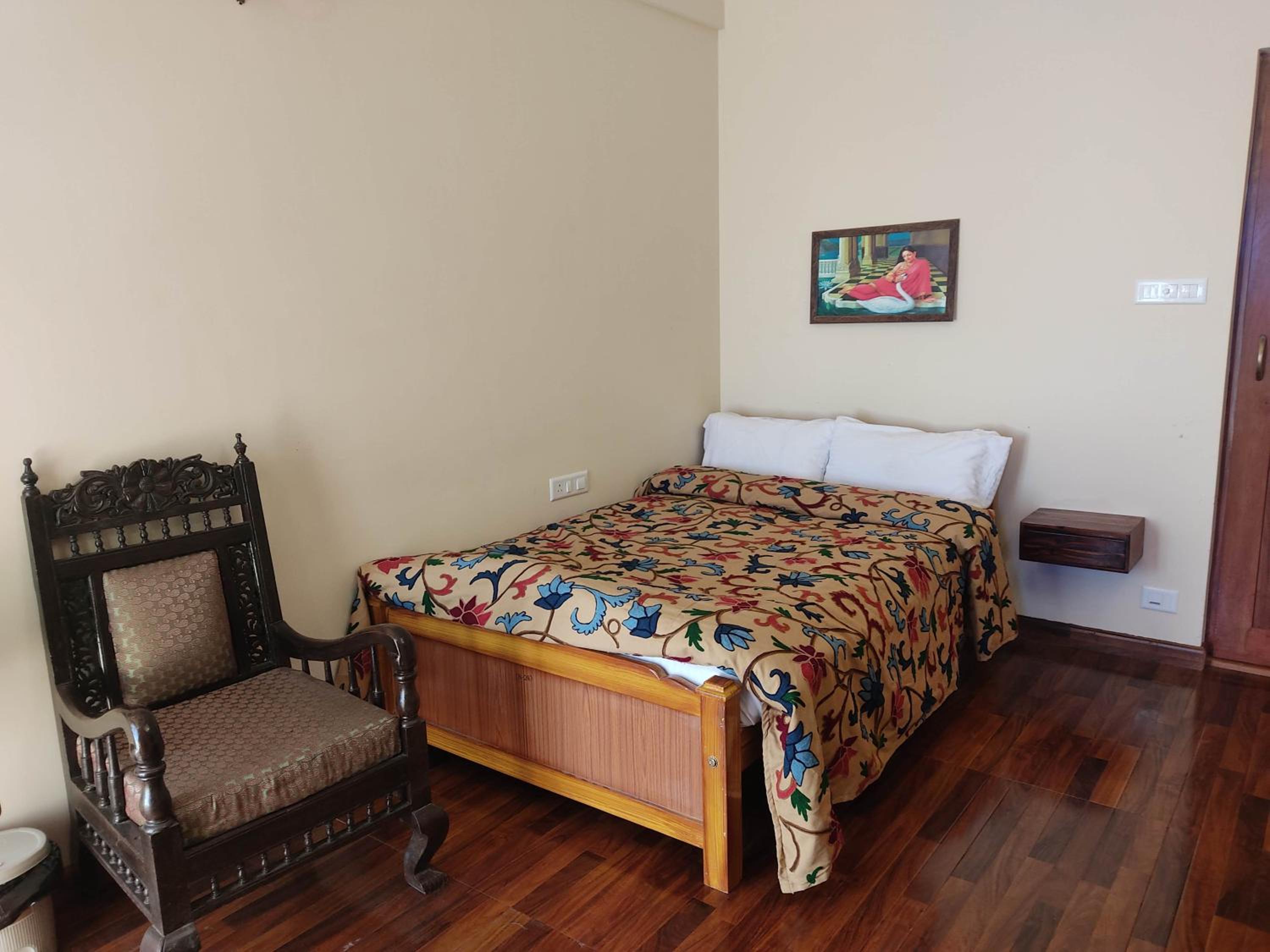 Double Room with Balcony (2 Adults + 1 Child)