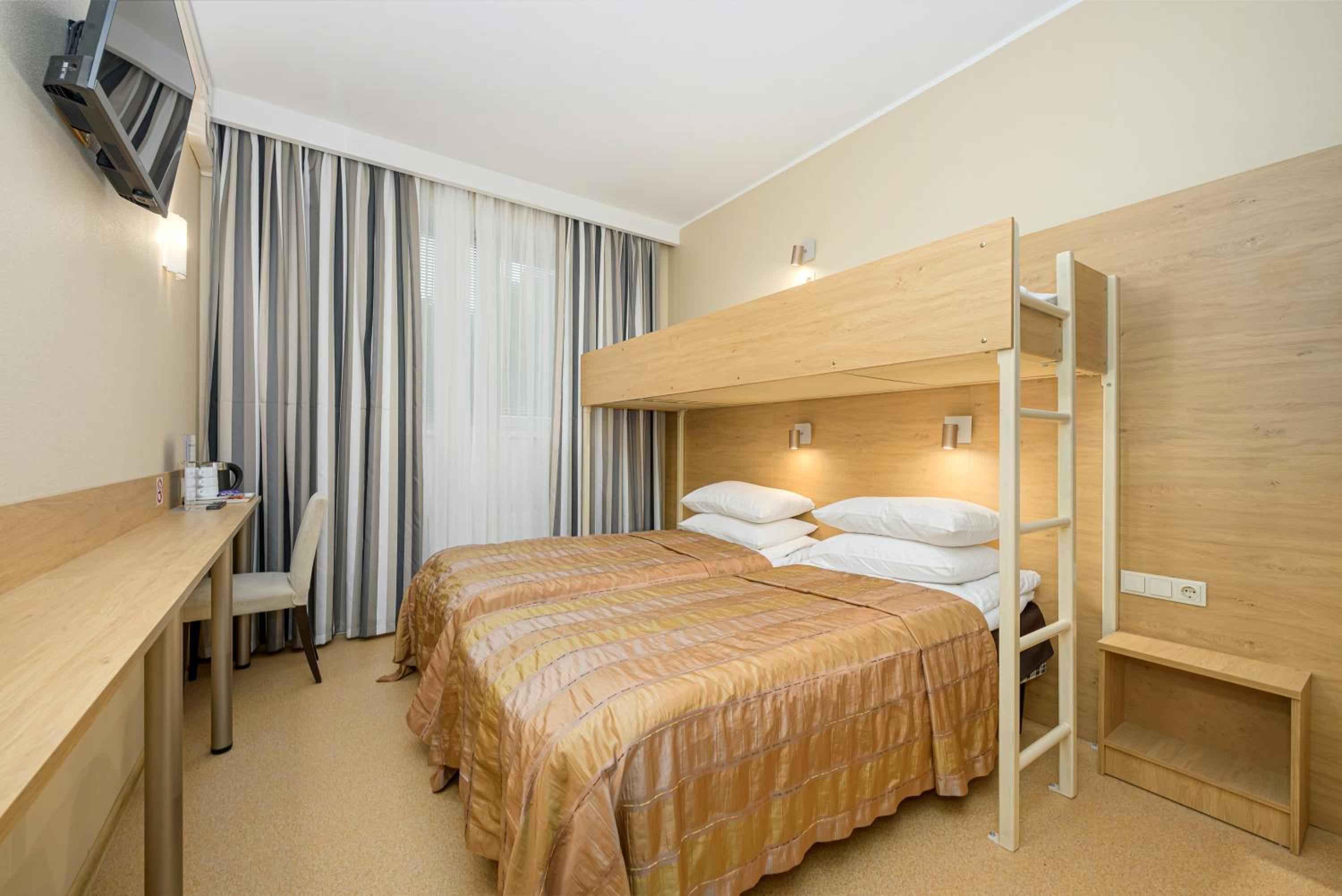 Triple Room with Pool and Sauna Access - Ground Floor photo 2