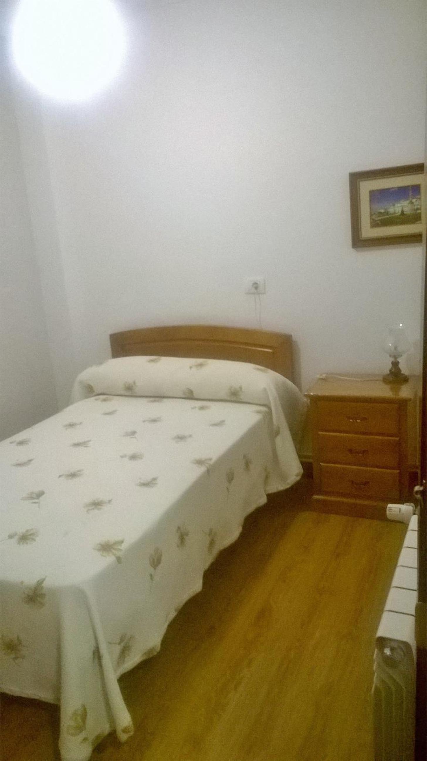 Standard Single Room without Window