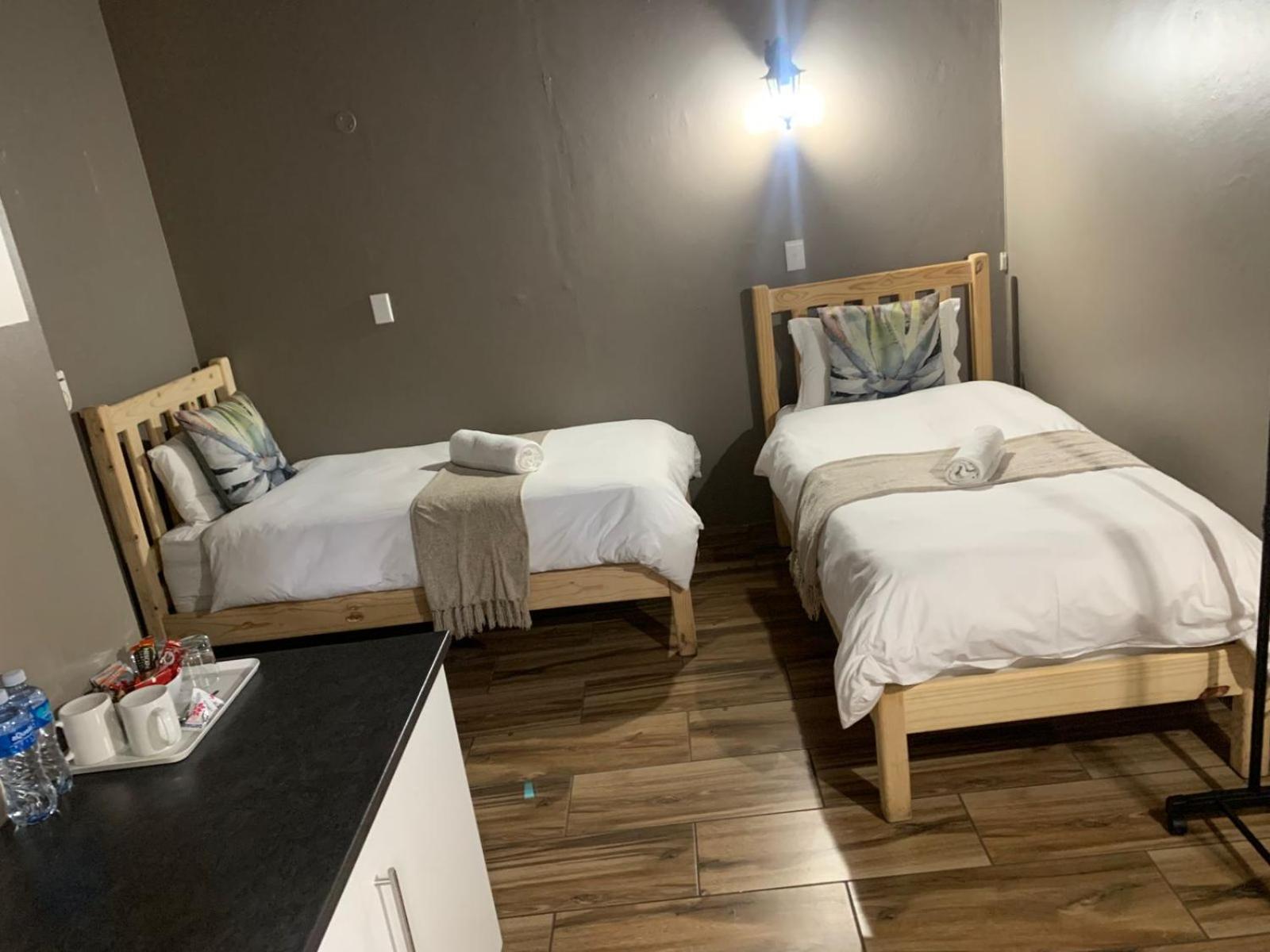Standard Twin Room photo 1