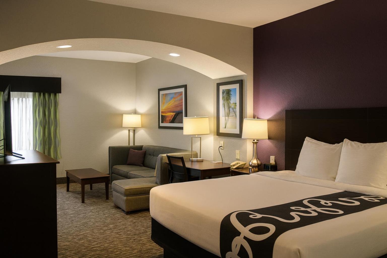 Executive King Room - Photo 1