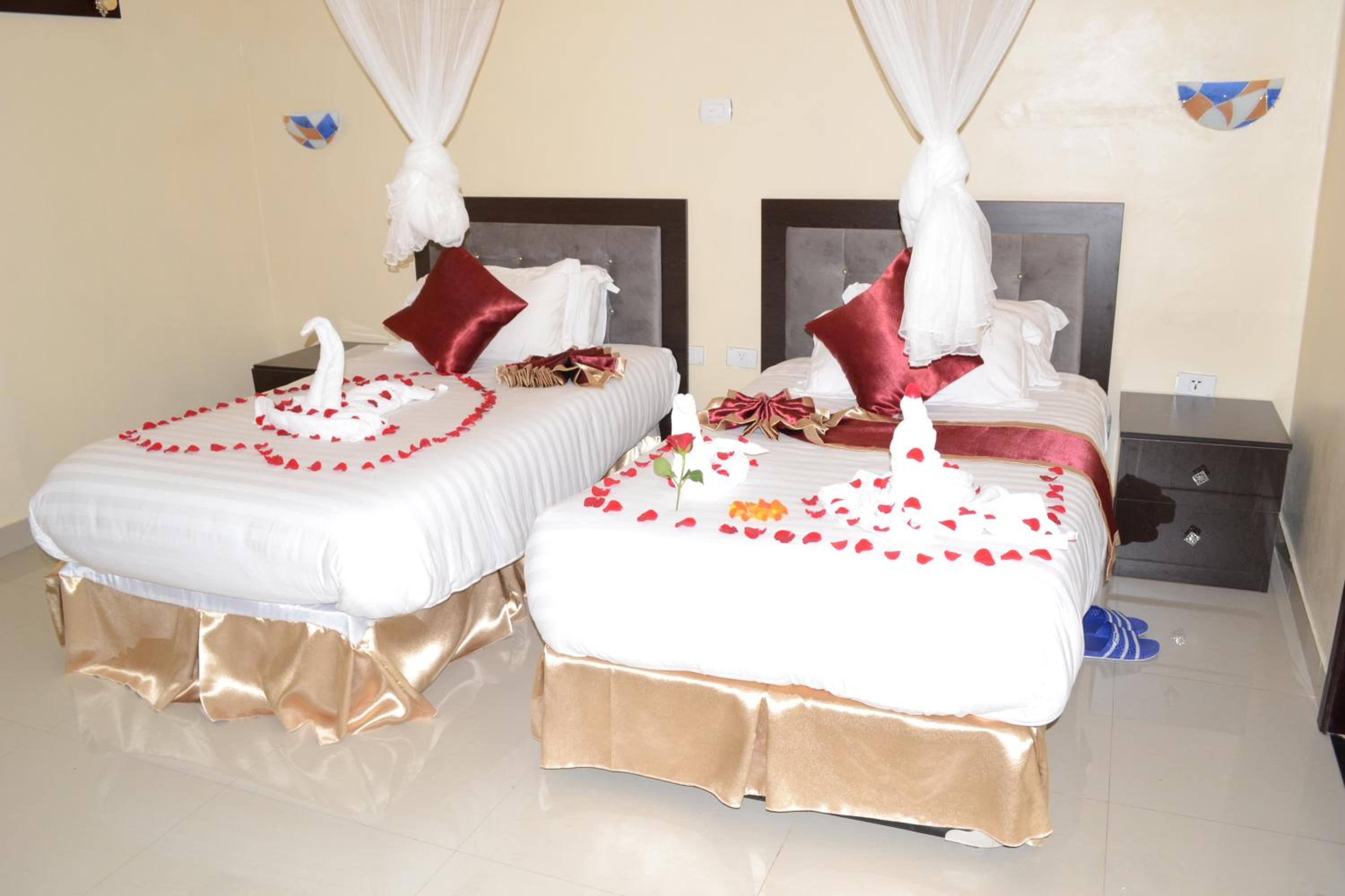 Double or Twin Room with Lake View