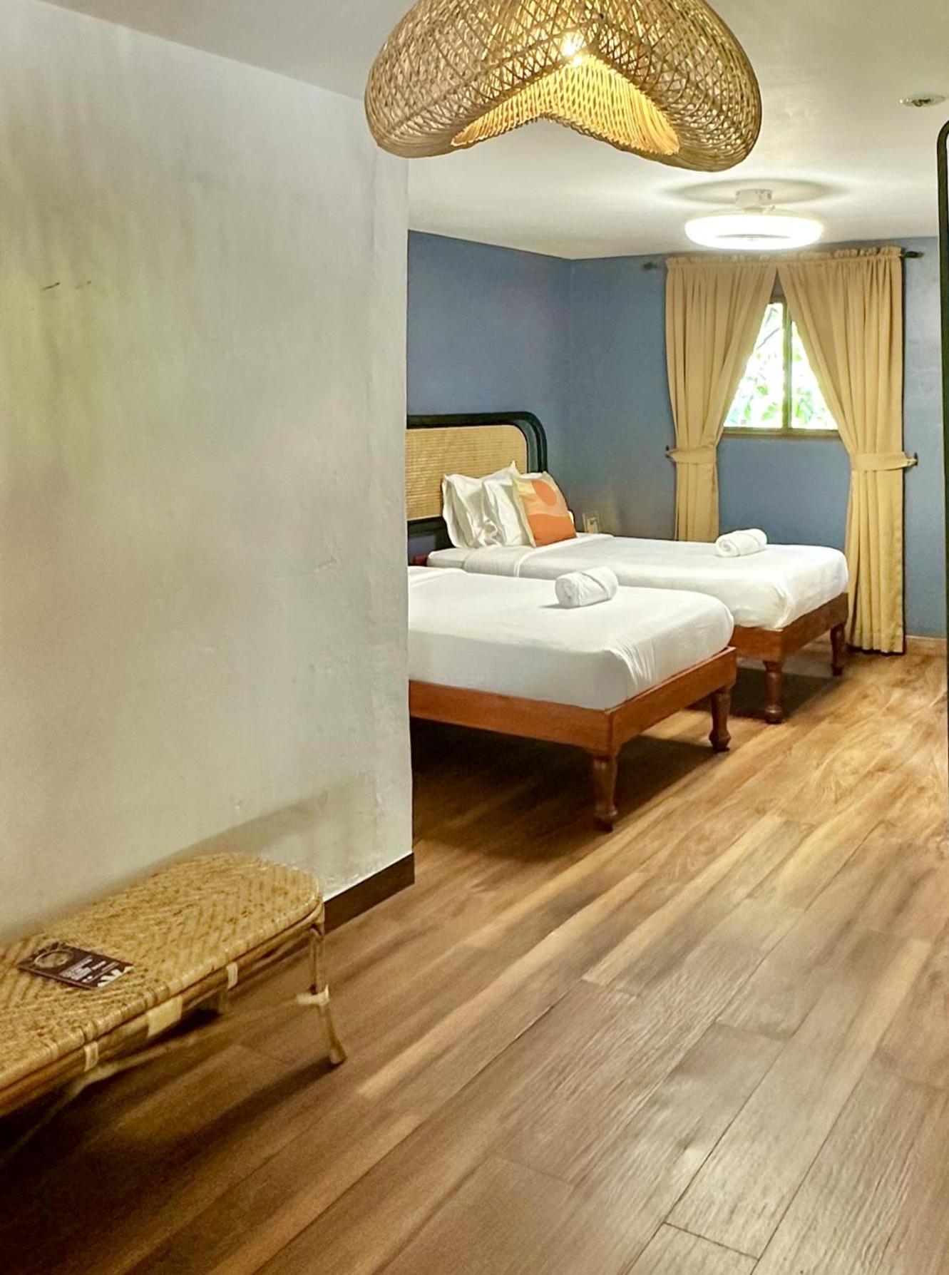 Economy Twin Room