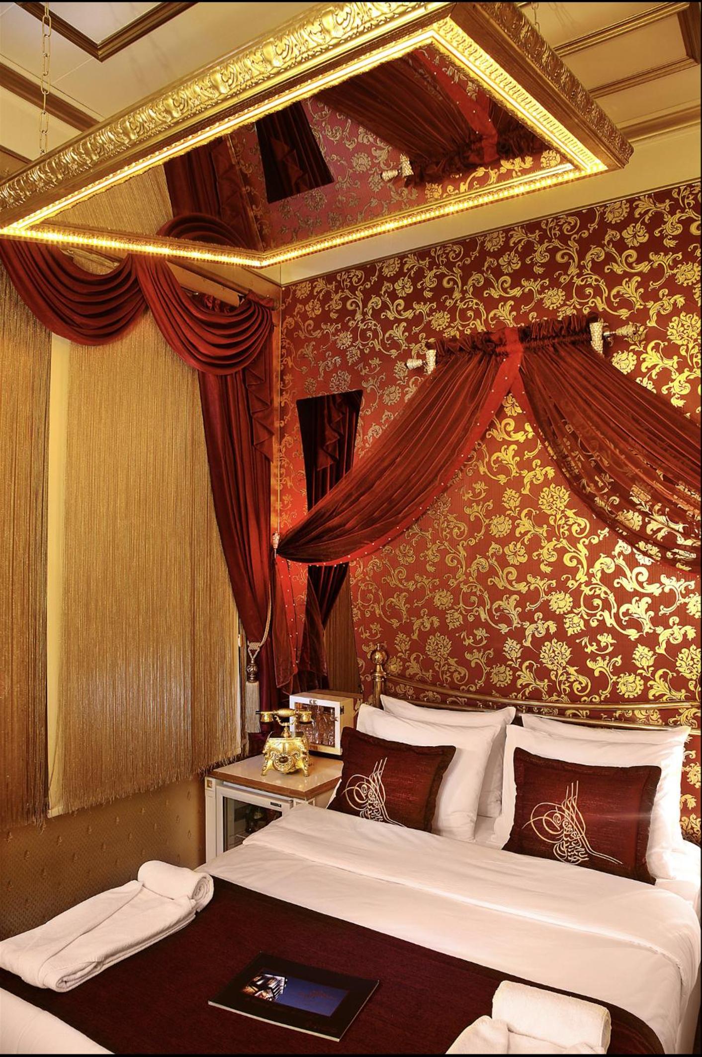 Deluxe Double Room photo 3