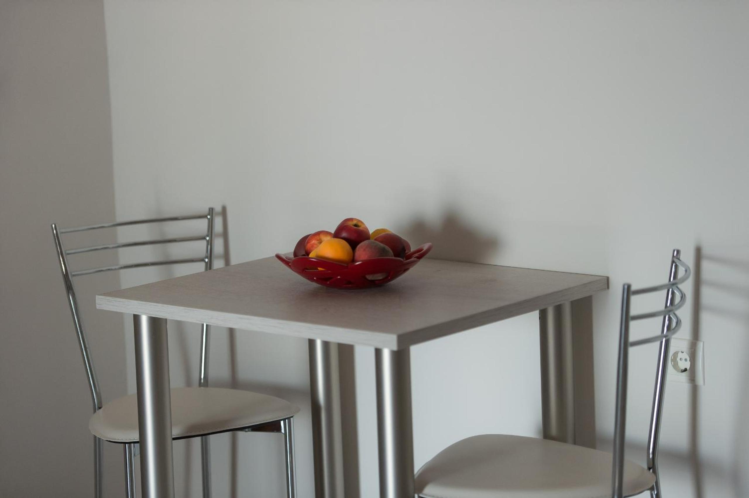 Apartment - Ground Floor - Photo 3