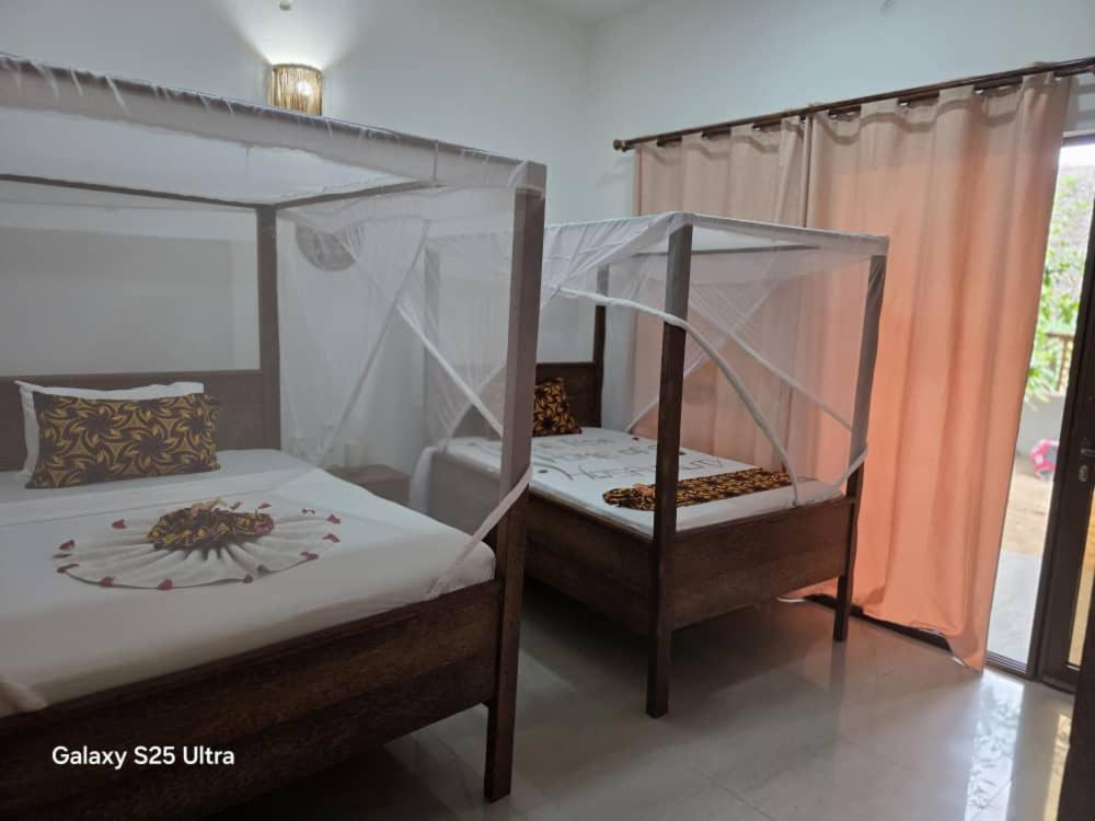 Double or Twin Room with Bathroom