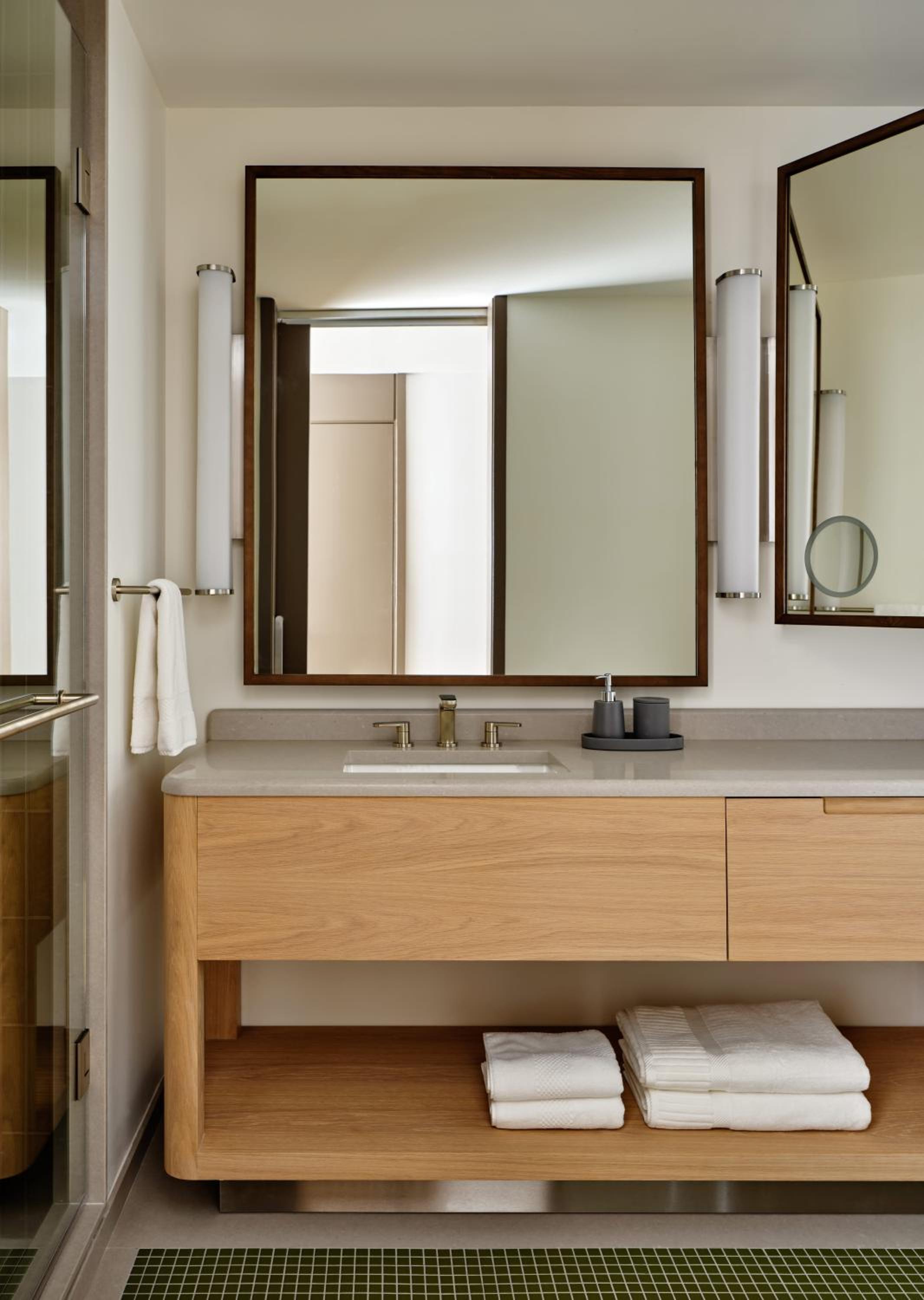Queen Room with Two Queen Beds ADA Shower photo 1