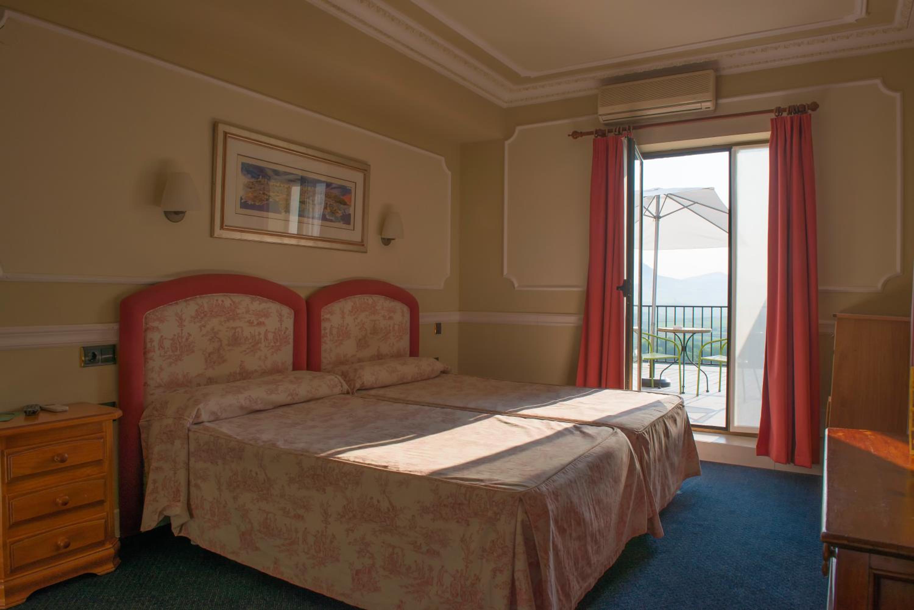 Habitación Doble con Vista a la Montaña
