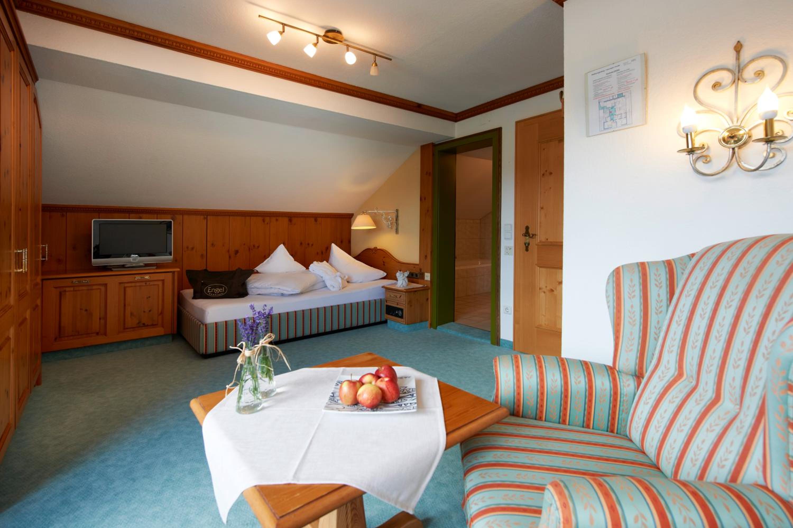 Single Room with Balcony photo 3
