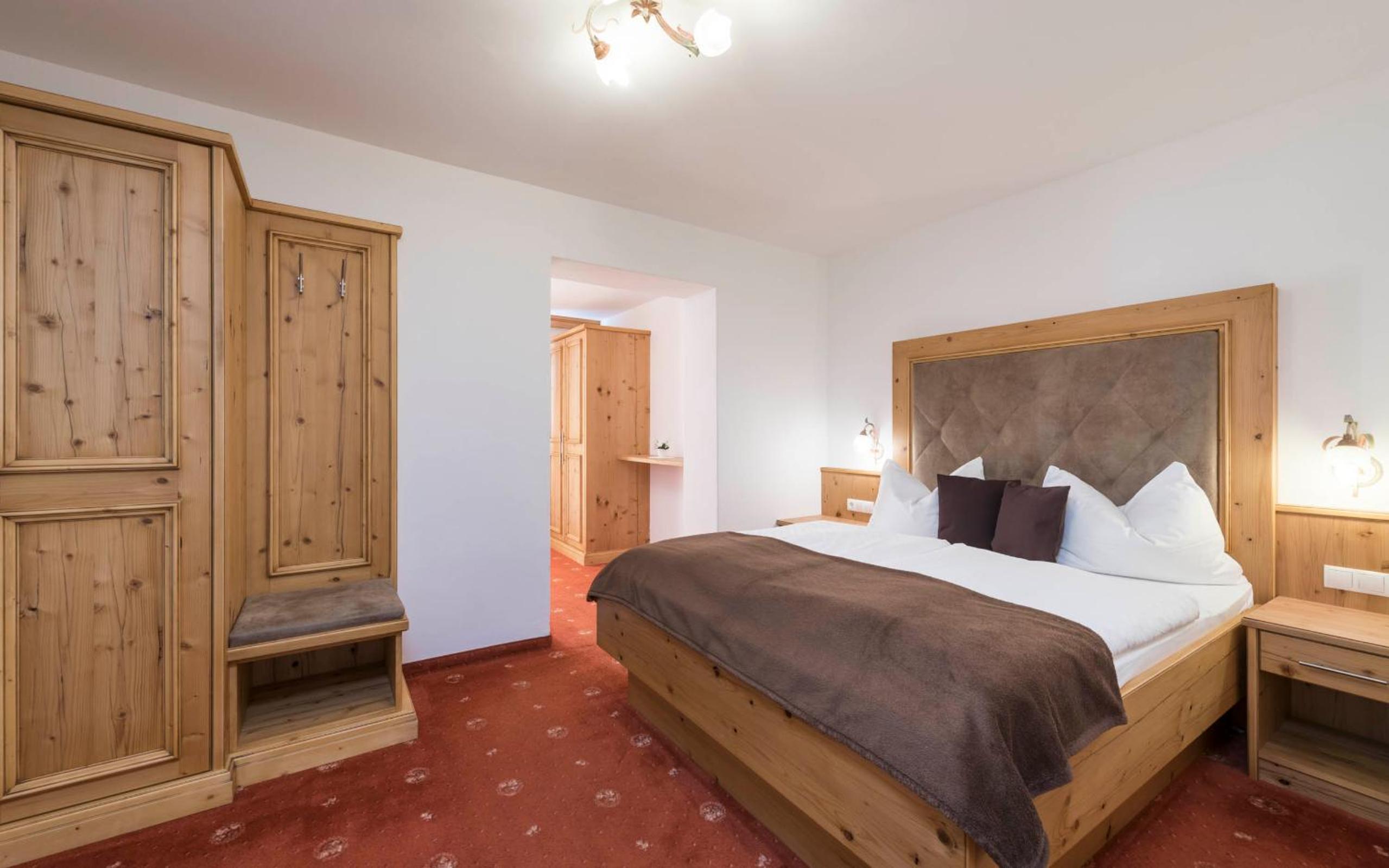 Double Room - Photo 15