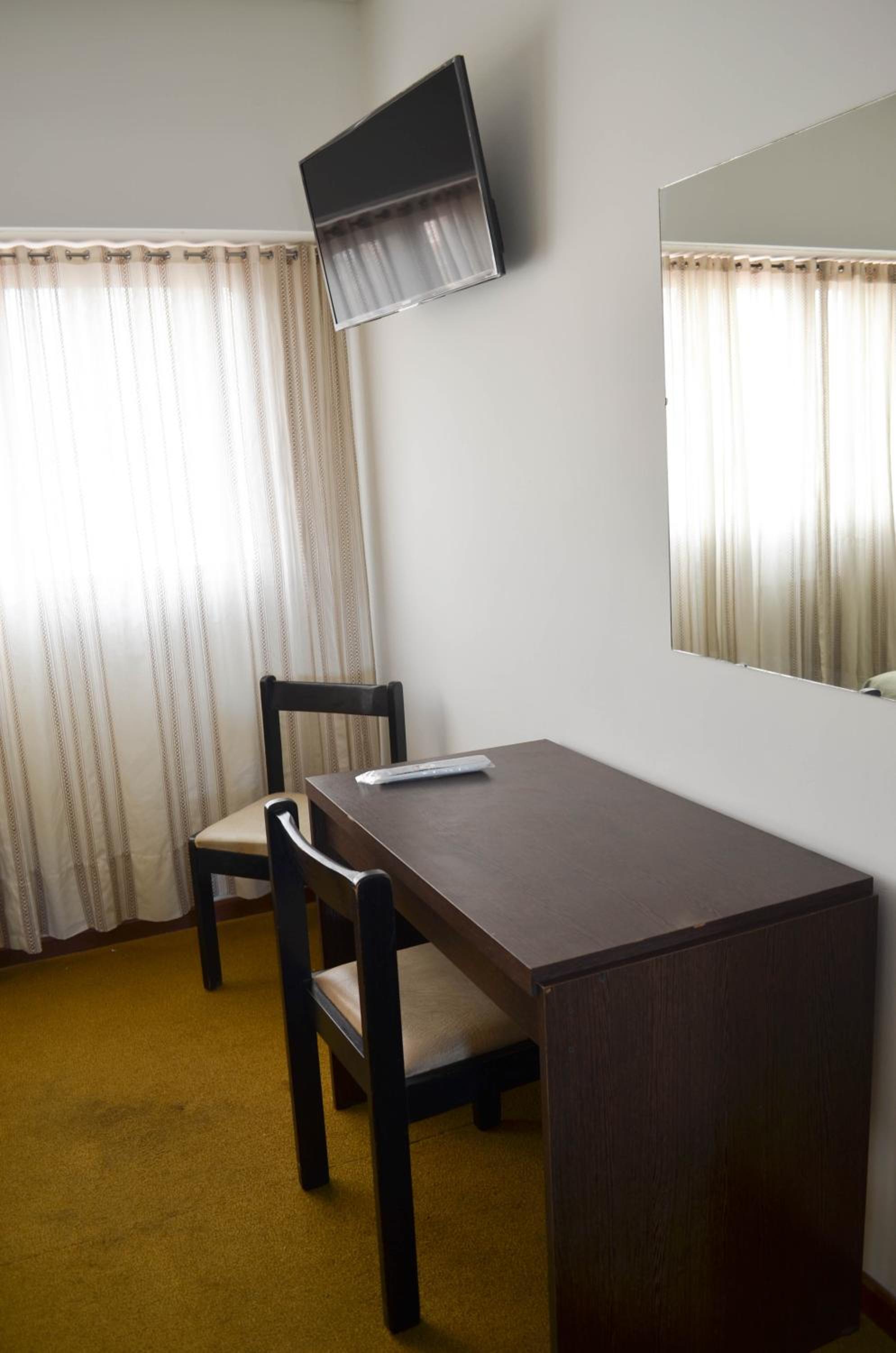 Double or Twin Room photo 3