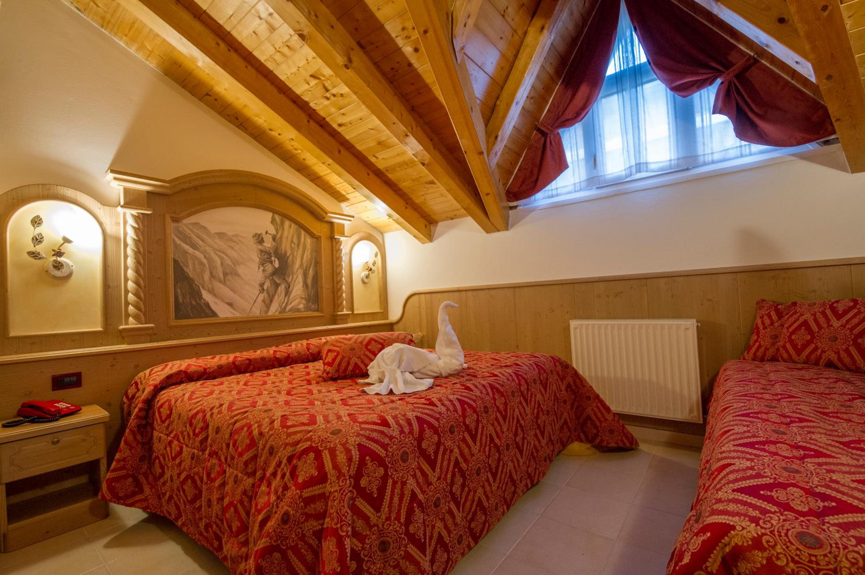 Standard Double Room with Sofa Bed photo 3