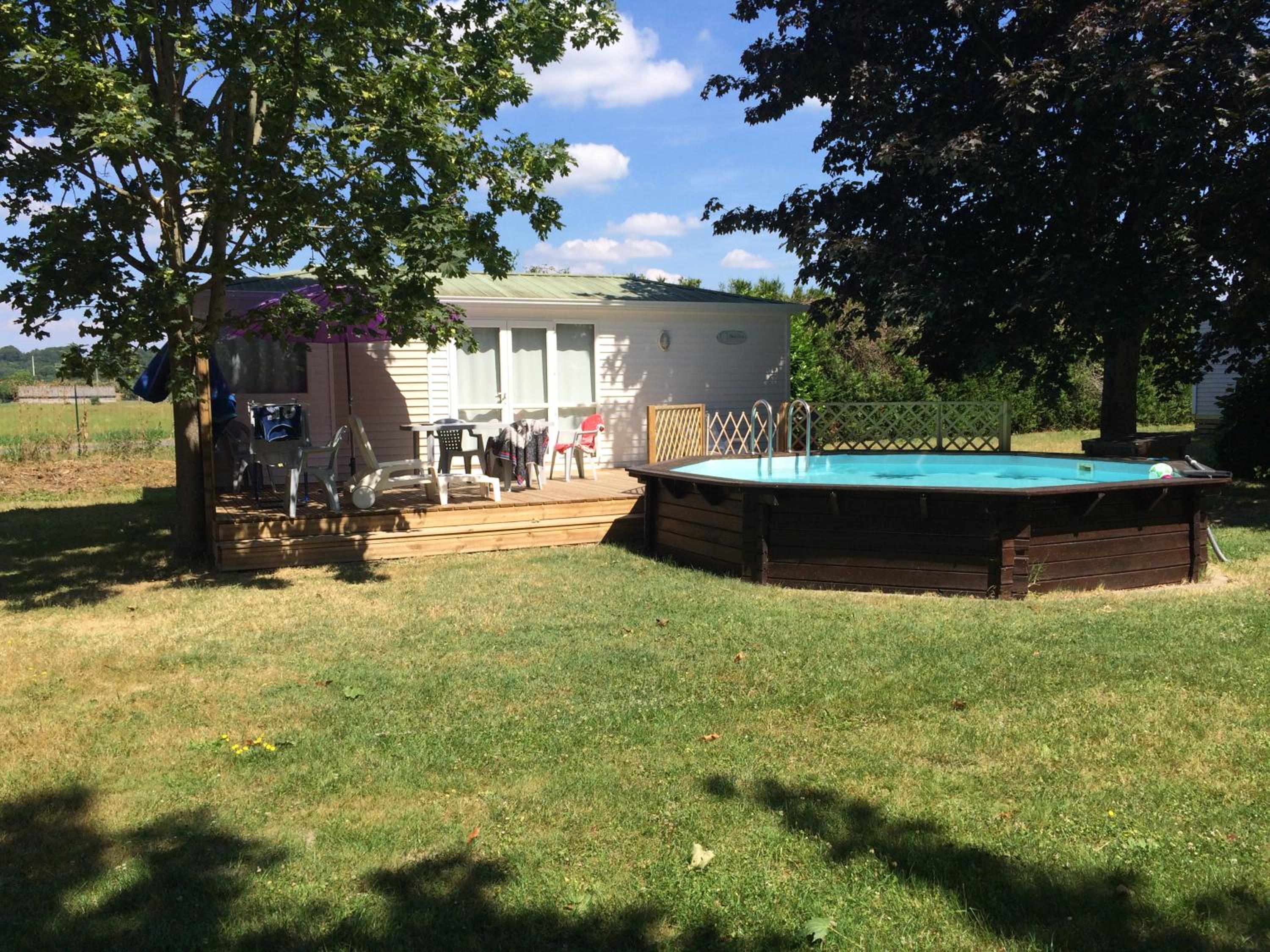 Mobile Home photo 1