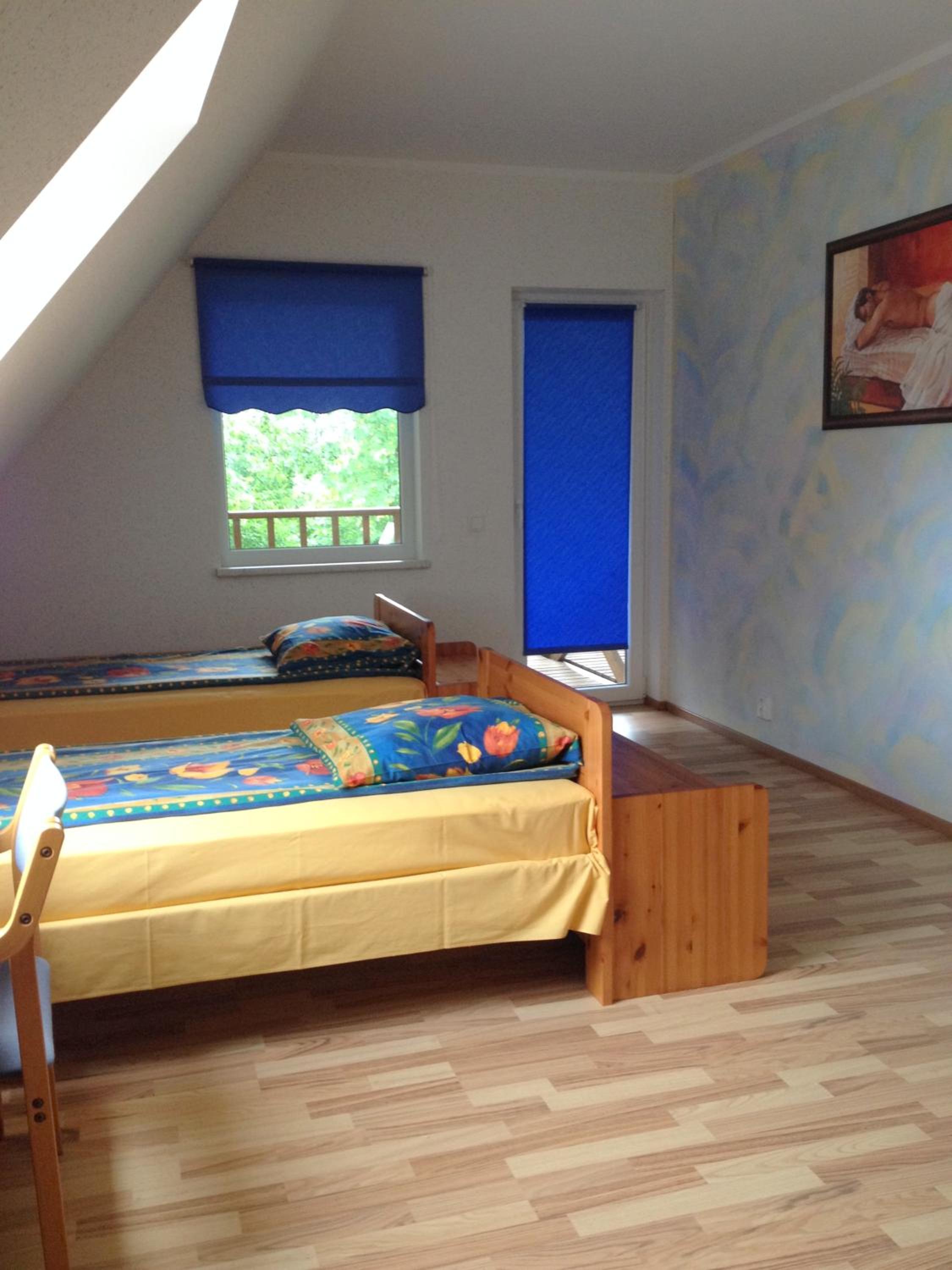 Twin Room with Balcony - Photo 14