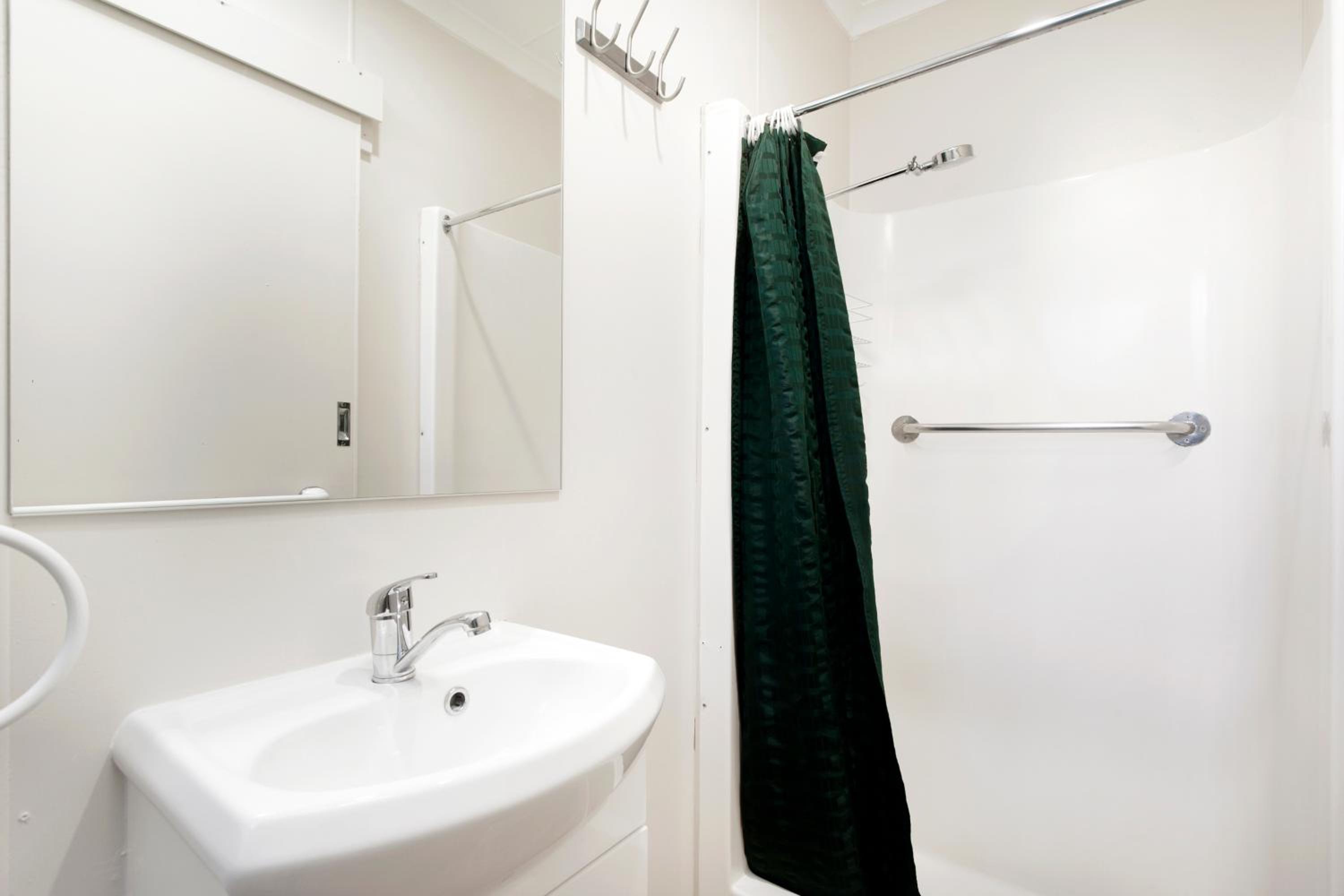 Bungalow (Not Pet Friendly) - 2 People photo 3
