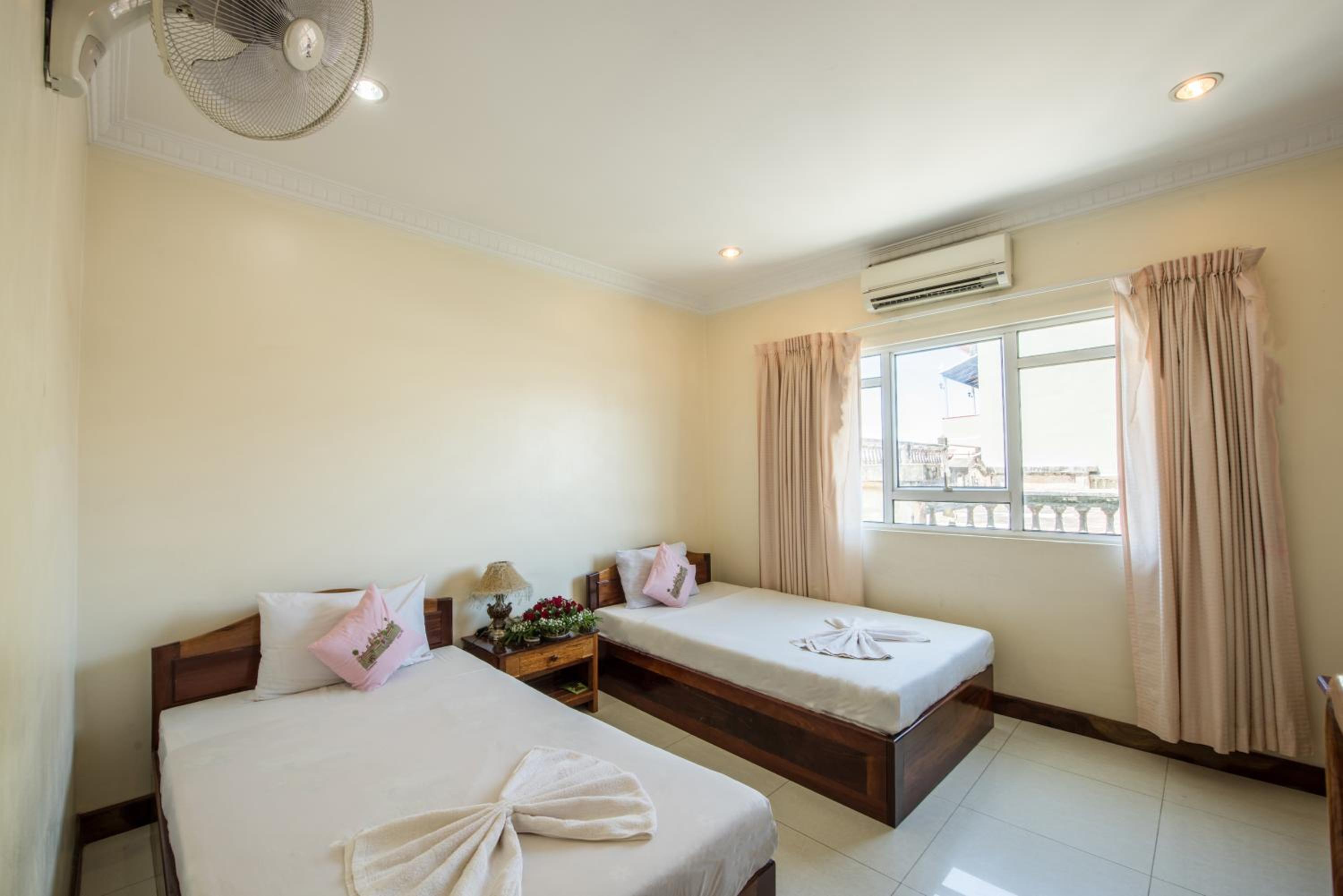 Standard Twin Room photo 1