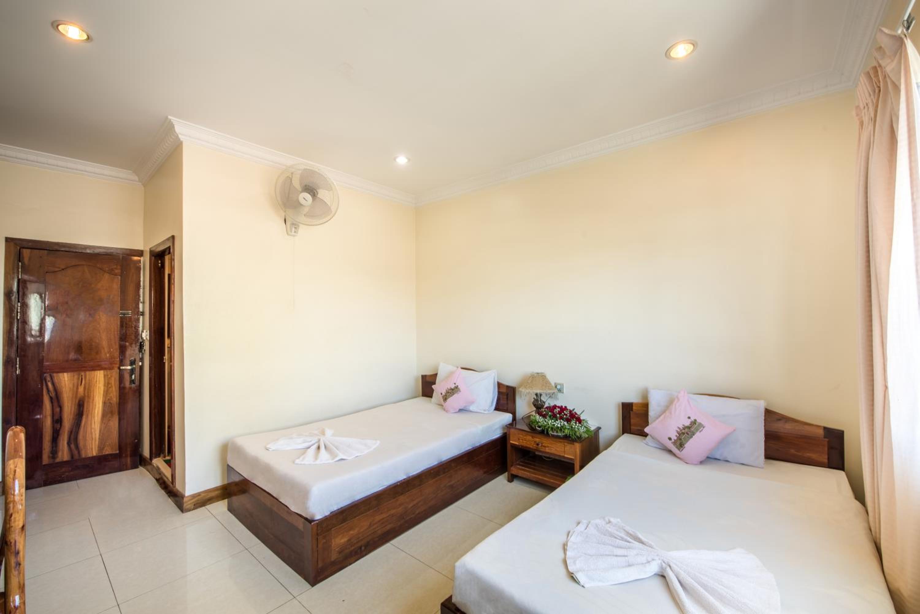 Standard Twin Room photo 2