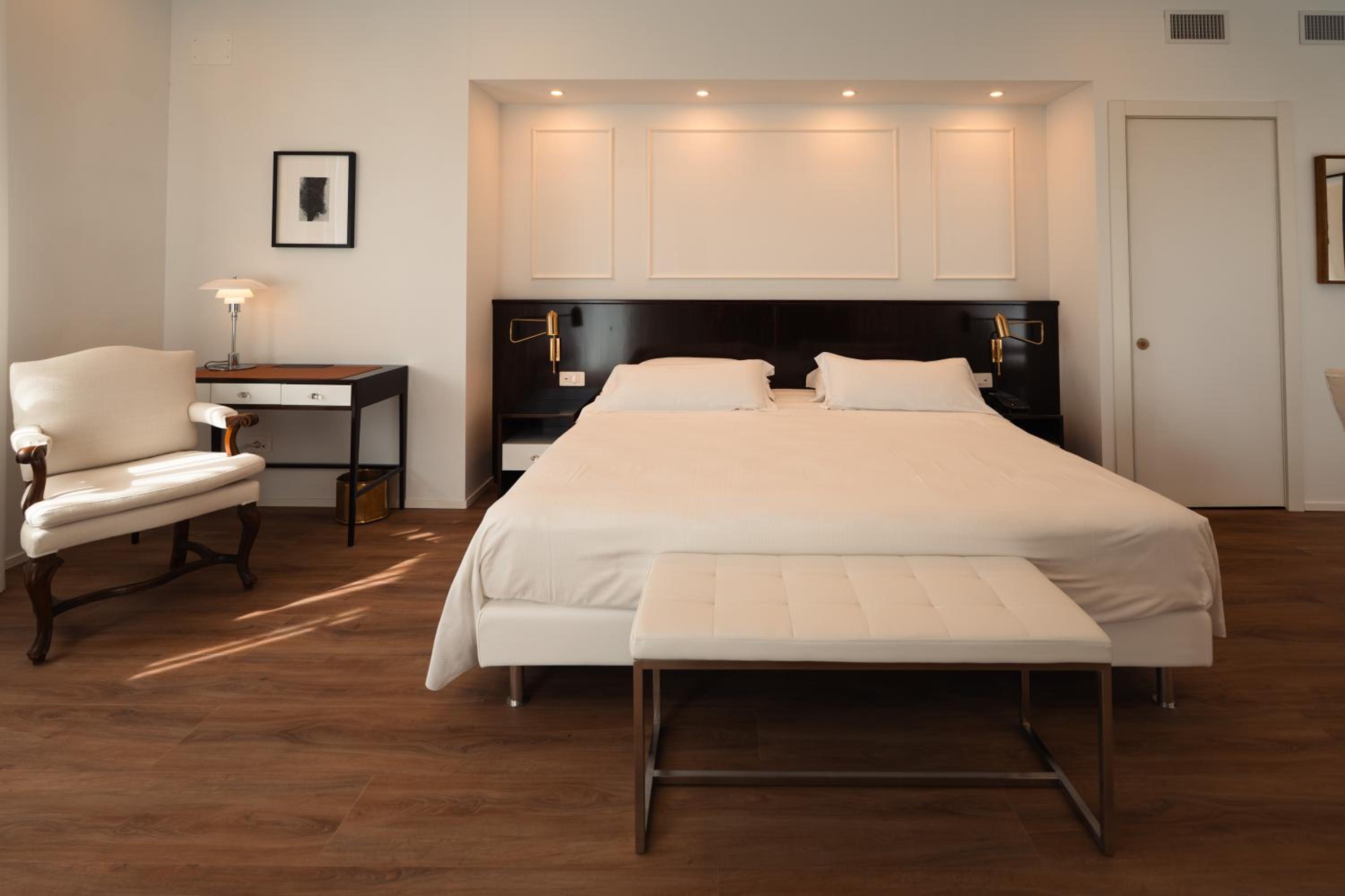 Club Double Room photo 2