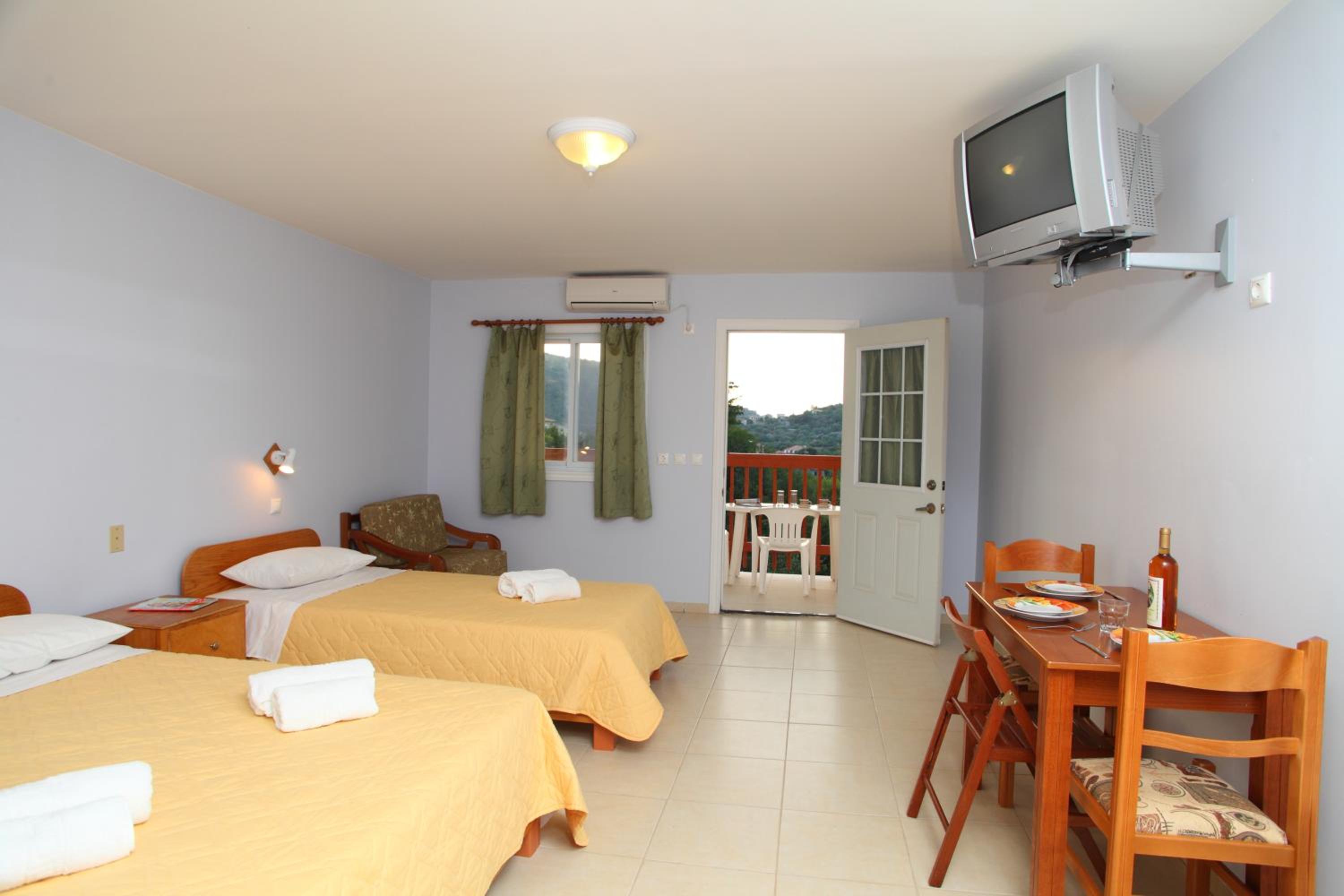 Apartment with Balcony