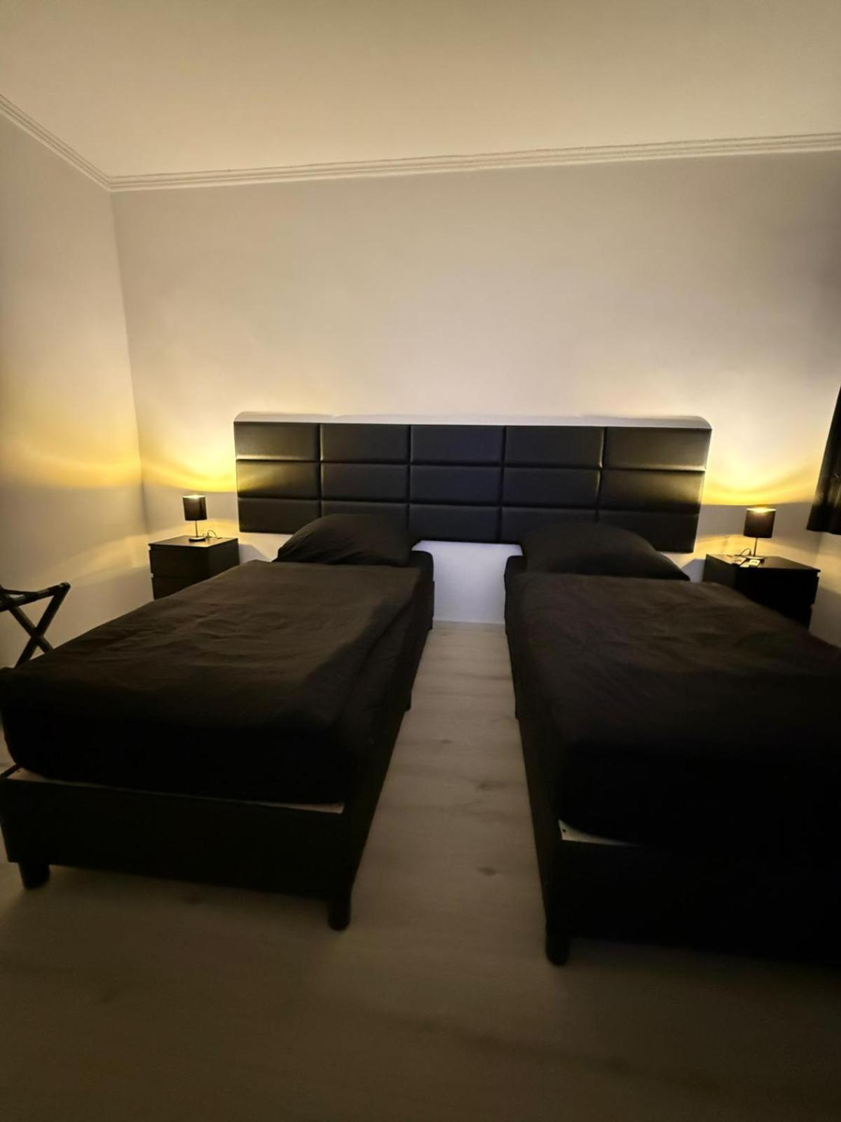 One-Bedroom Apartment - Photo 11