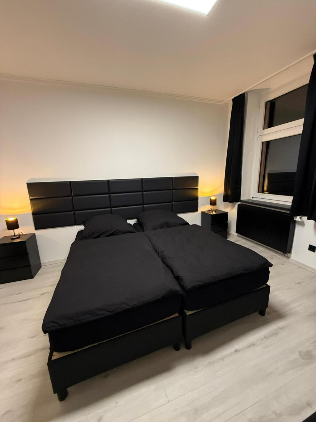 One-Bedroom Apartment - Photo 14
