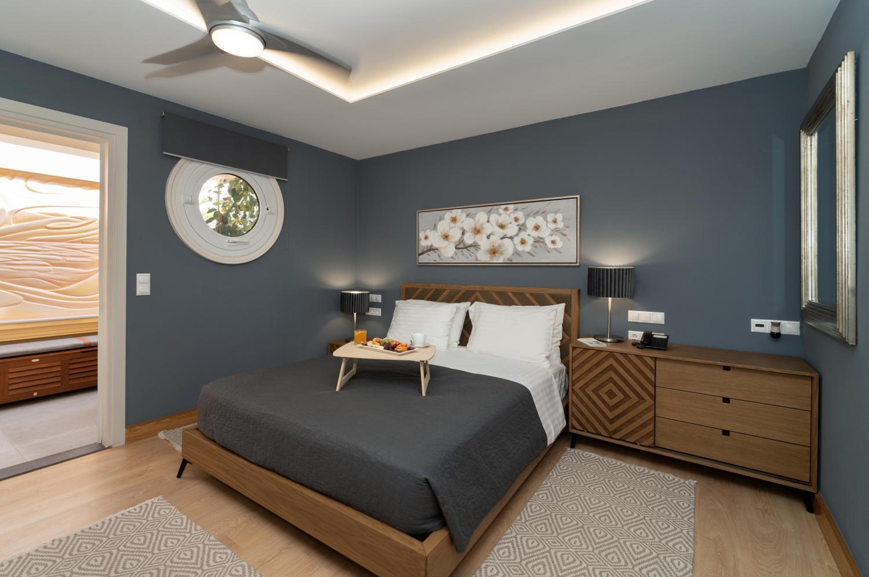 Junior Suite with Balcony