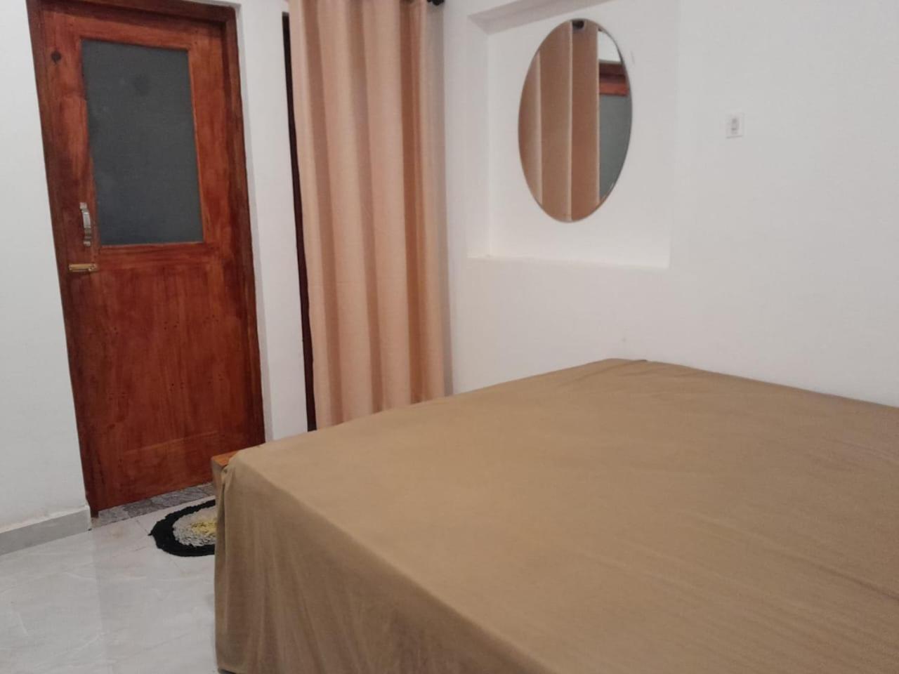 Deluxe King Room photo 1
