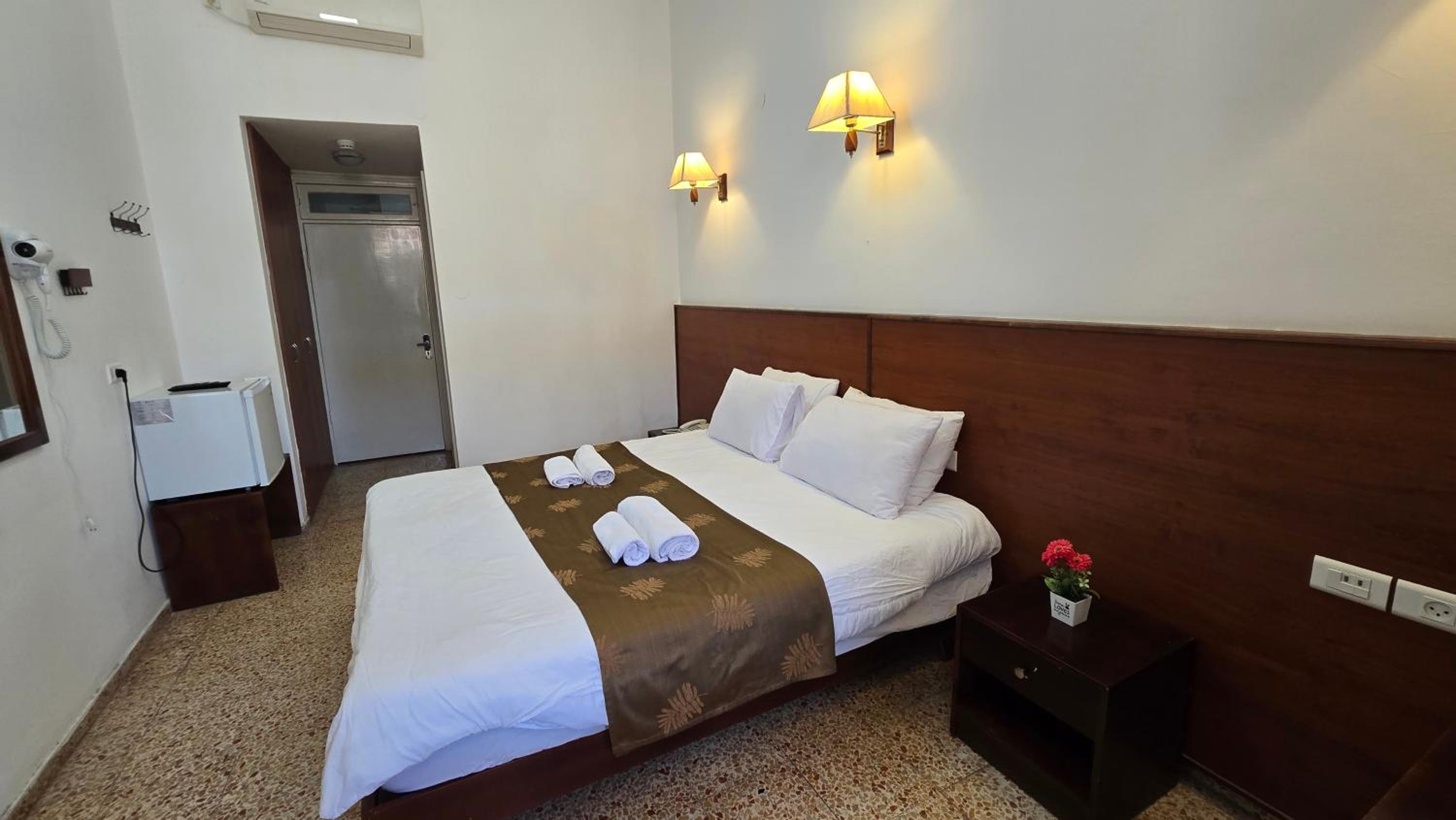 Double Room, (1 Double Bed) photo 2