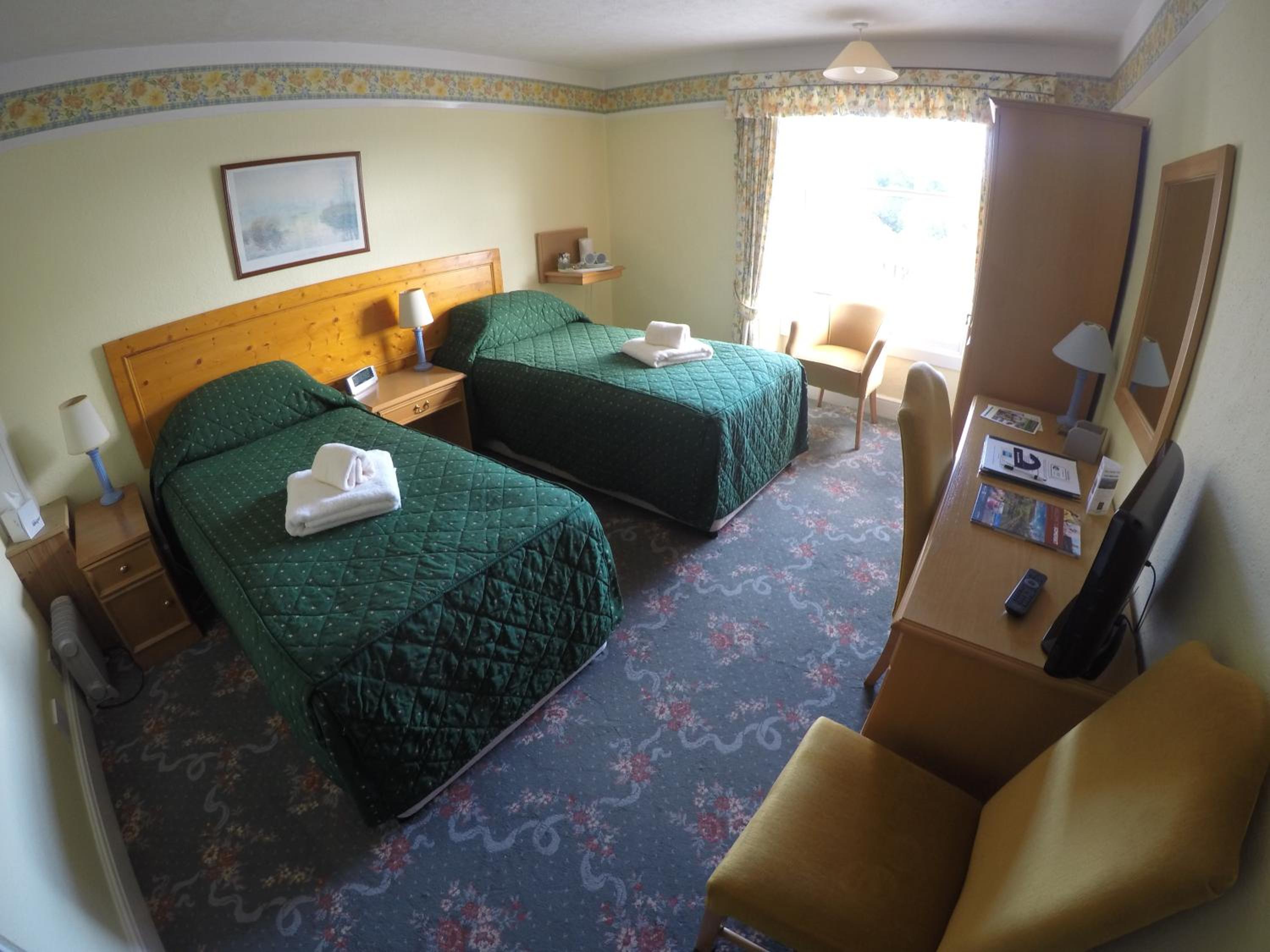 Standard Twin Room photo 2