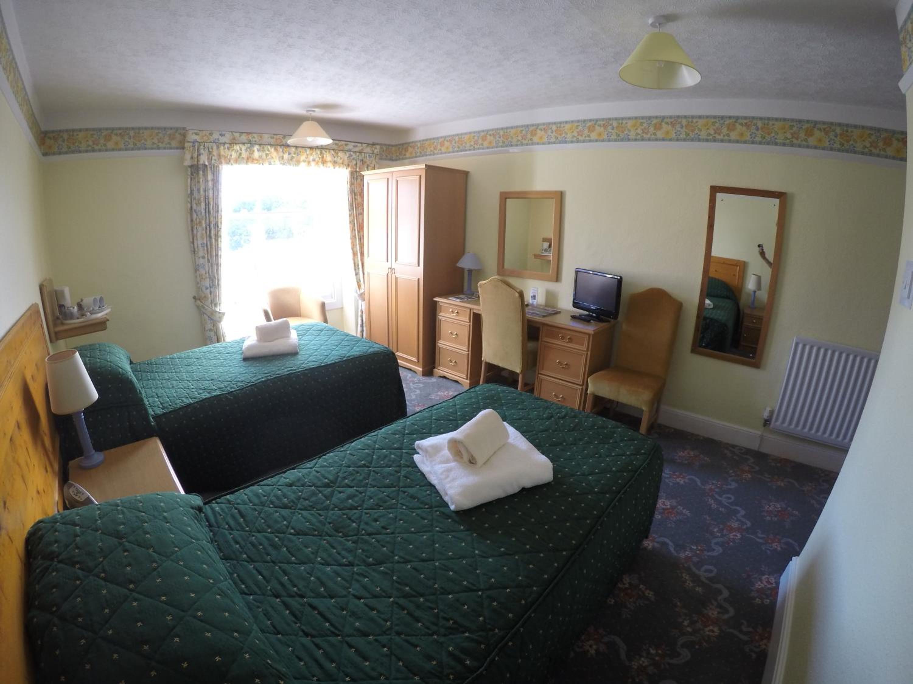 Standard Twin Room photo 3