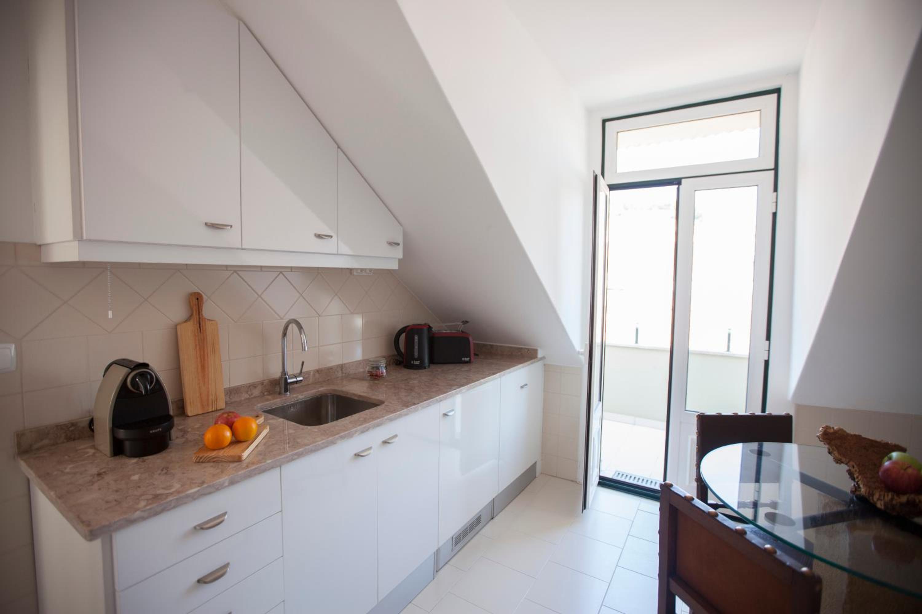 Two-Bedroom Apartment with City View photo 3