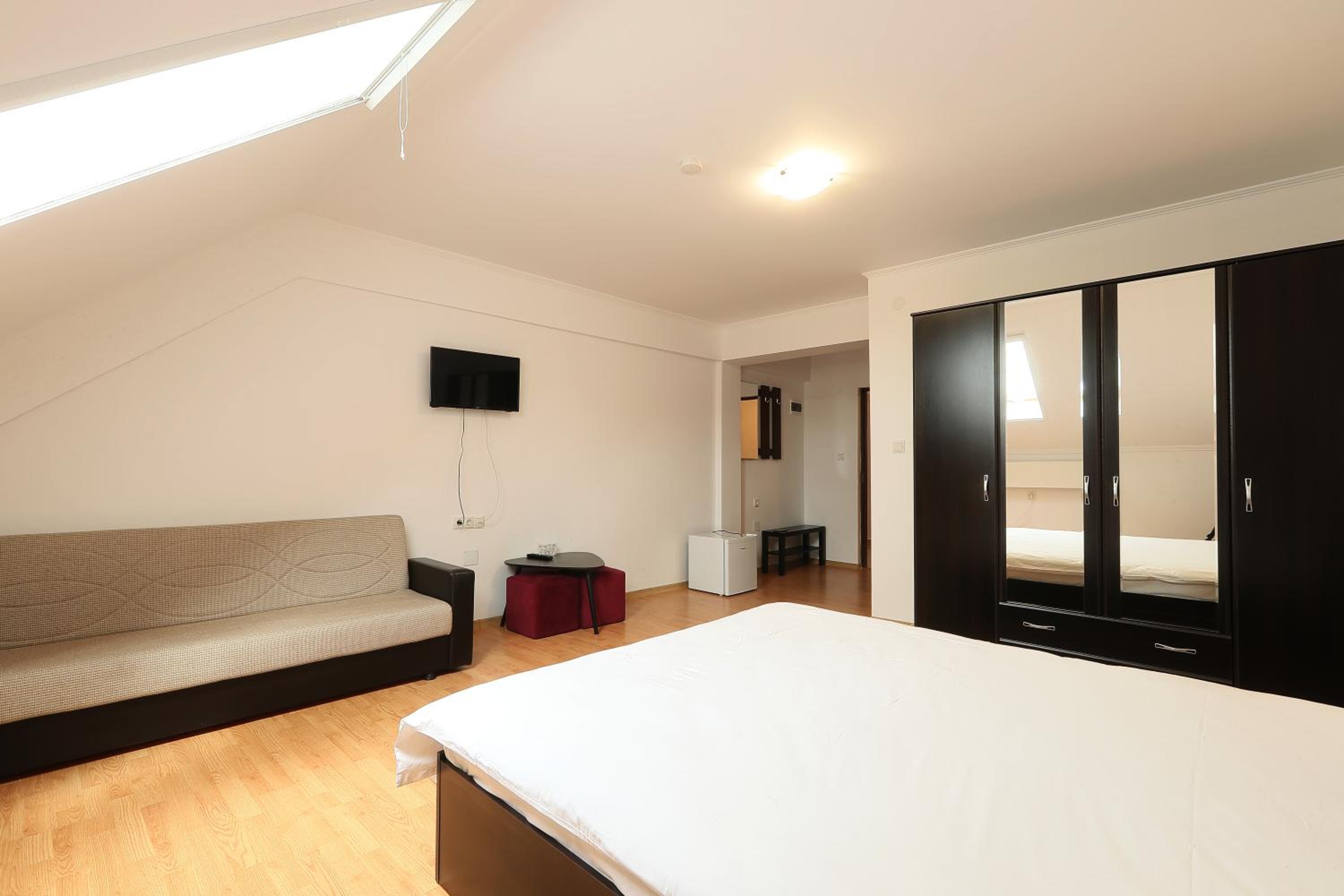 Large Double Room