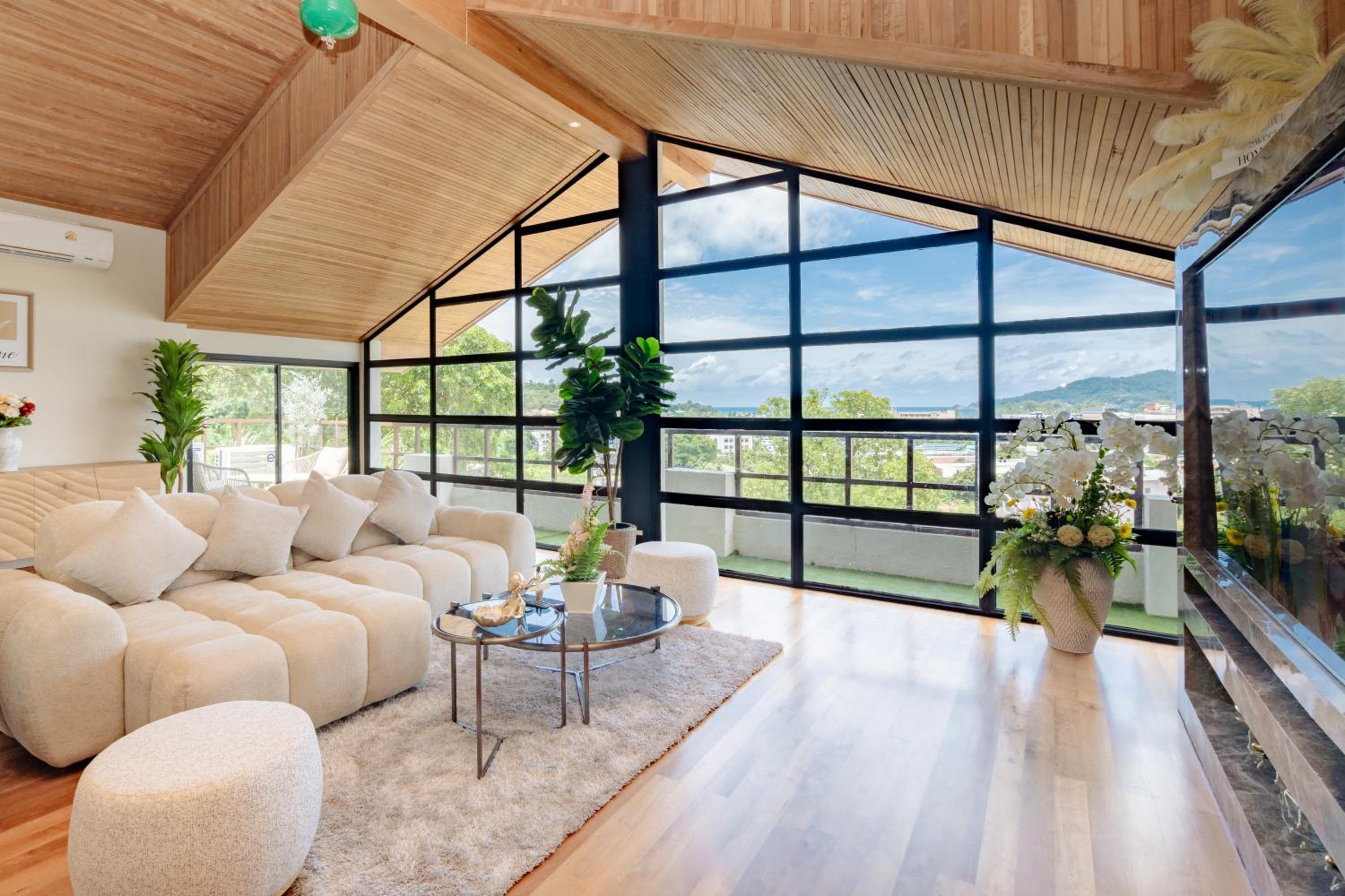 Studio with Terrace