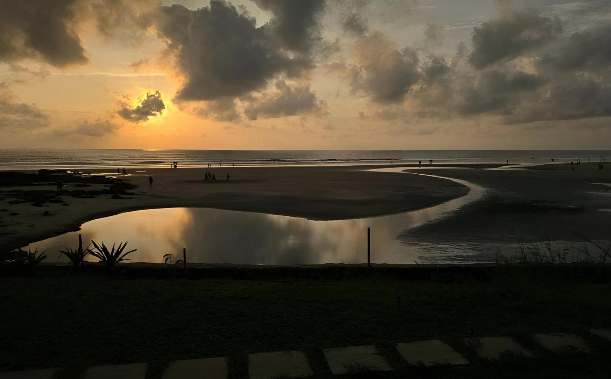 Villa - Beach Front photo 1