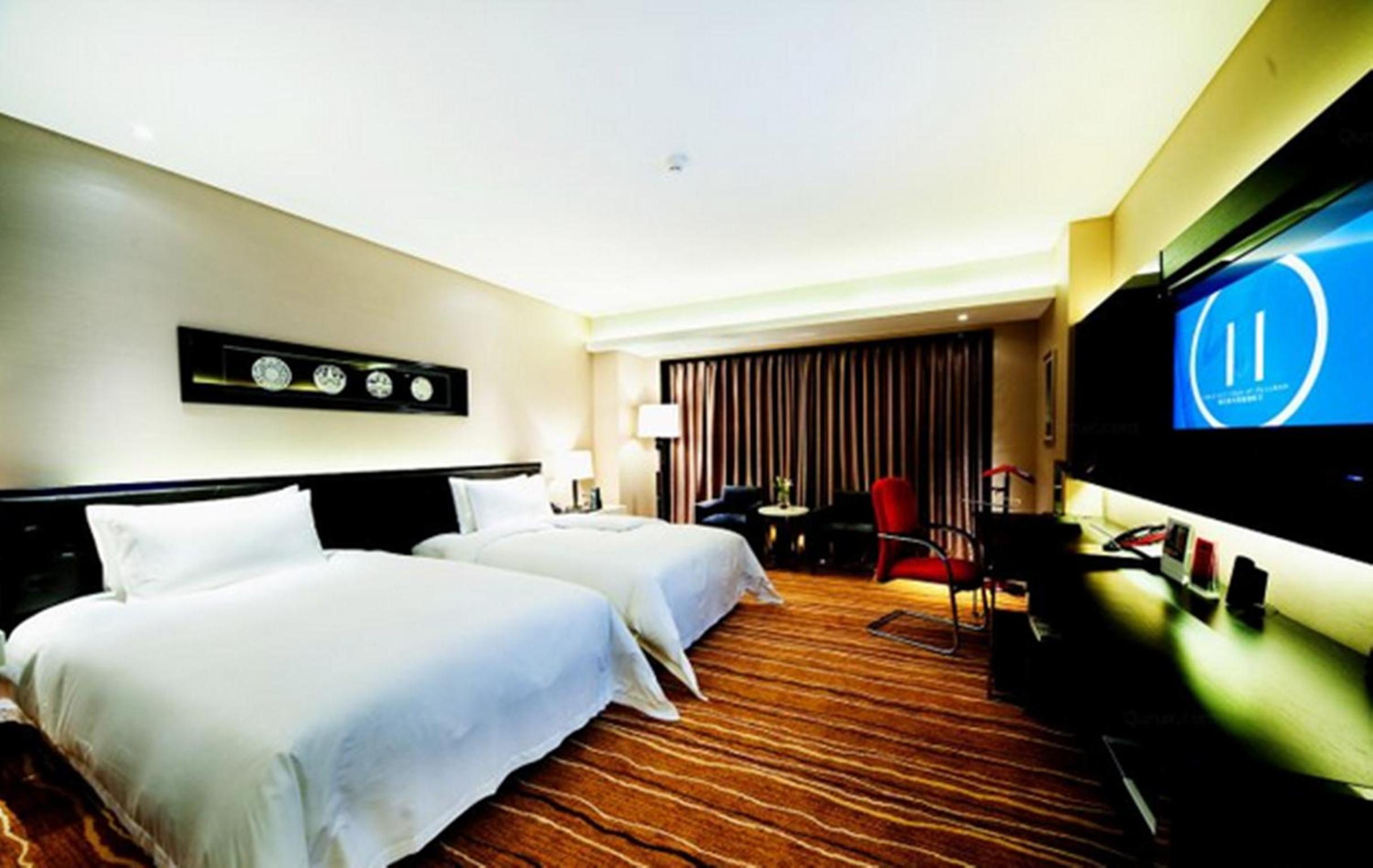 Deluxe Twin Room - Photo 6