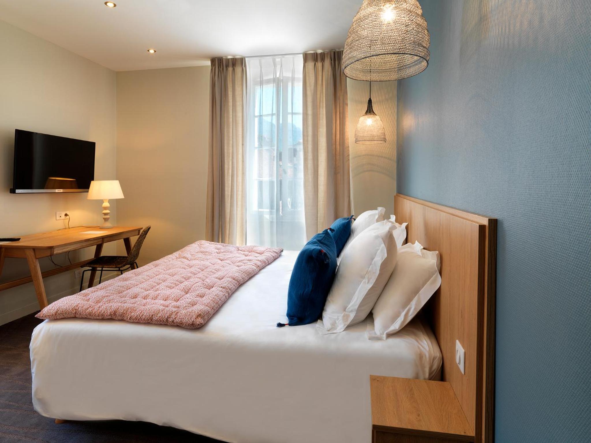 Standard Room with Spa and private Beach Access - Photo 3